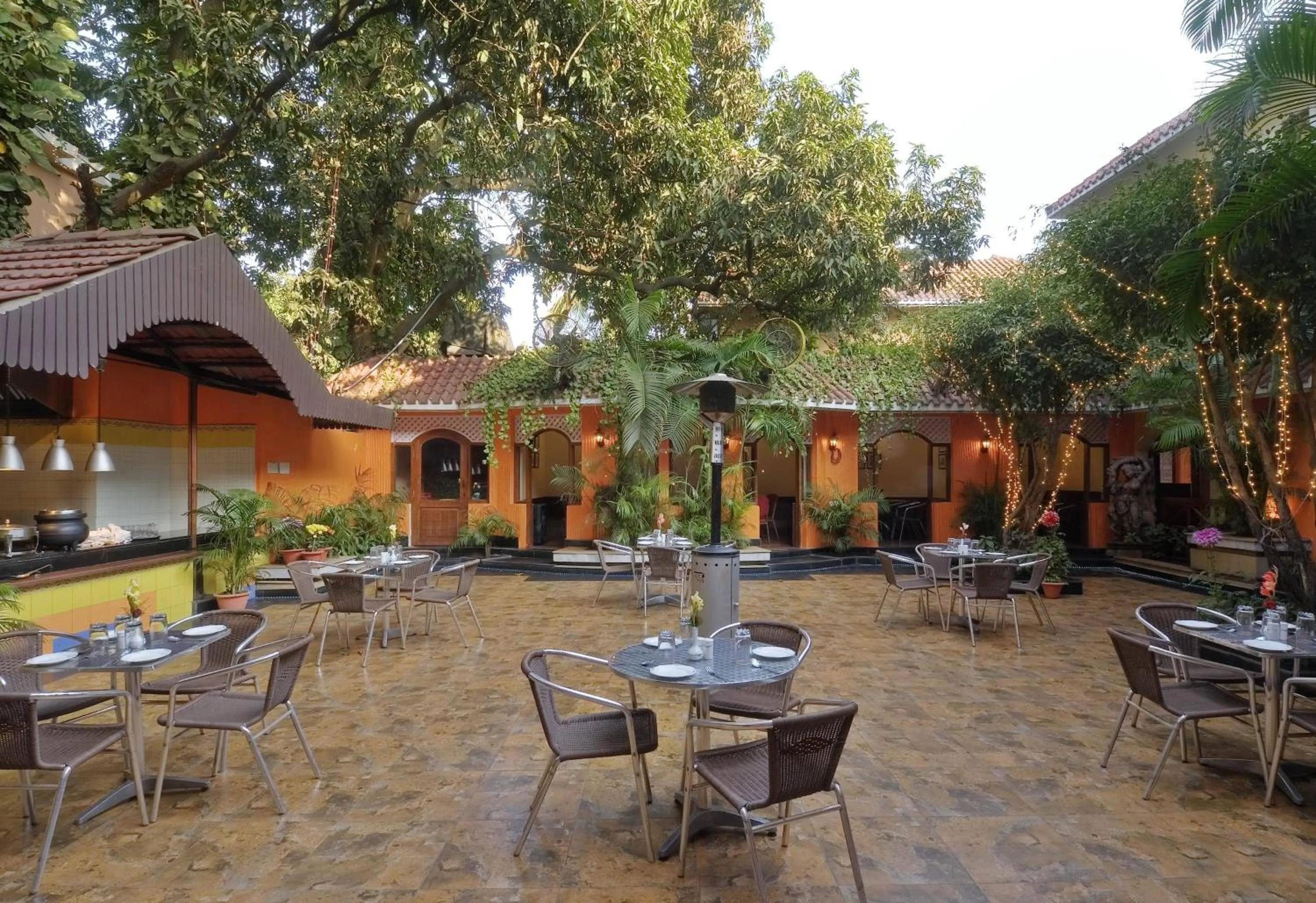 Restaurant/places to eat in Mayfair Rourkela