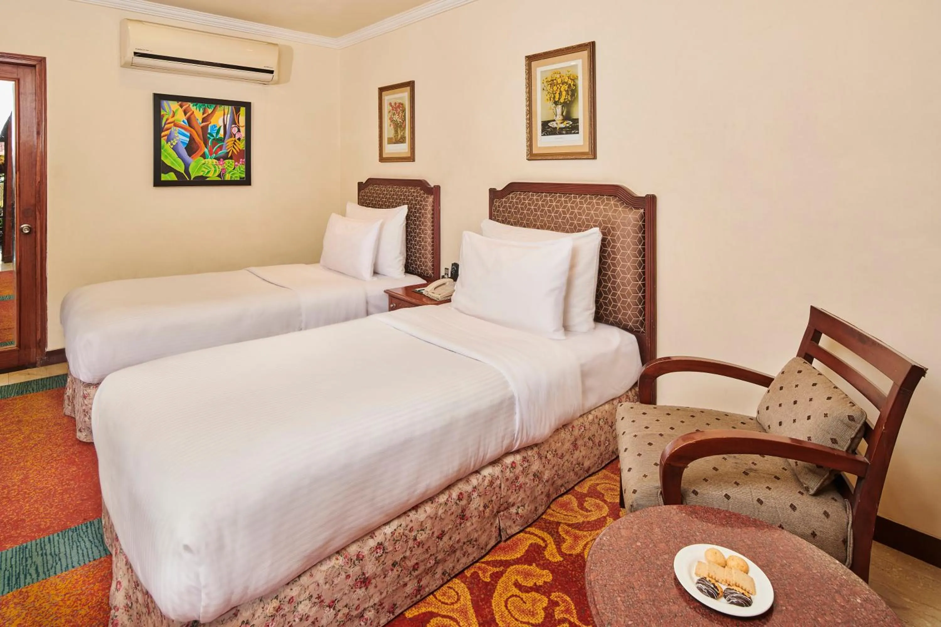 Bed in Mayfair Rourkela