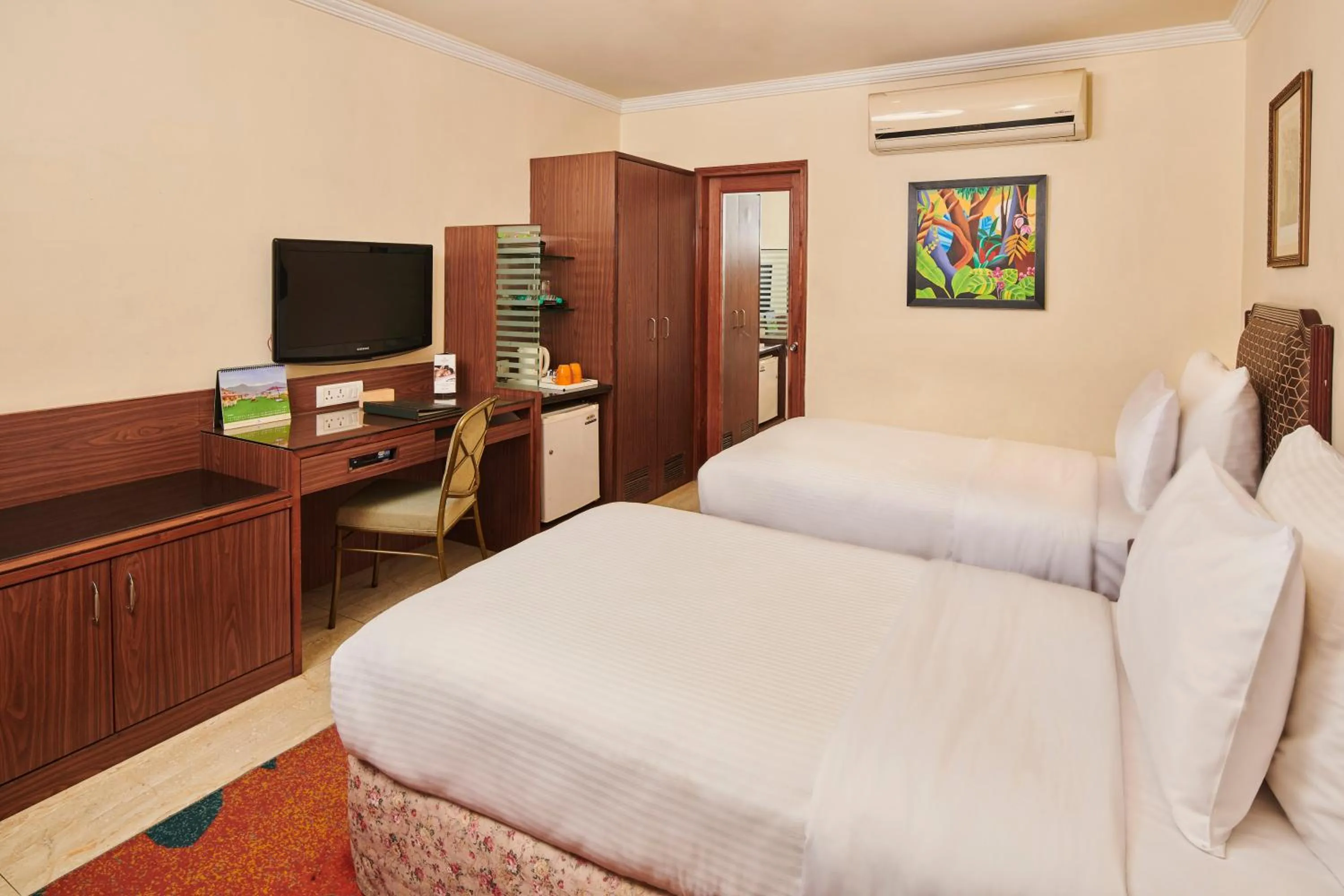 Bed in Mayfair Rourkela
