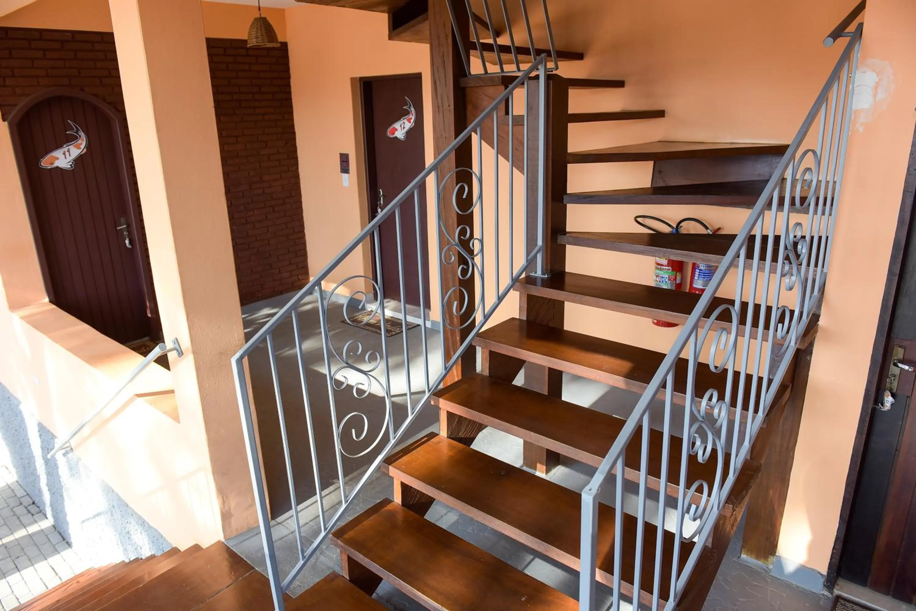 Property building in Recanto das Carpas