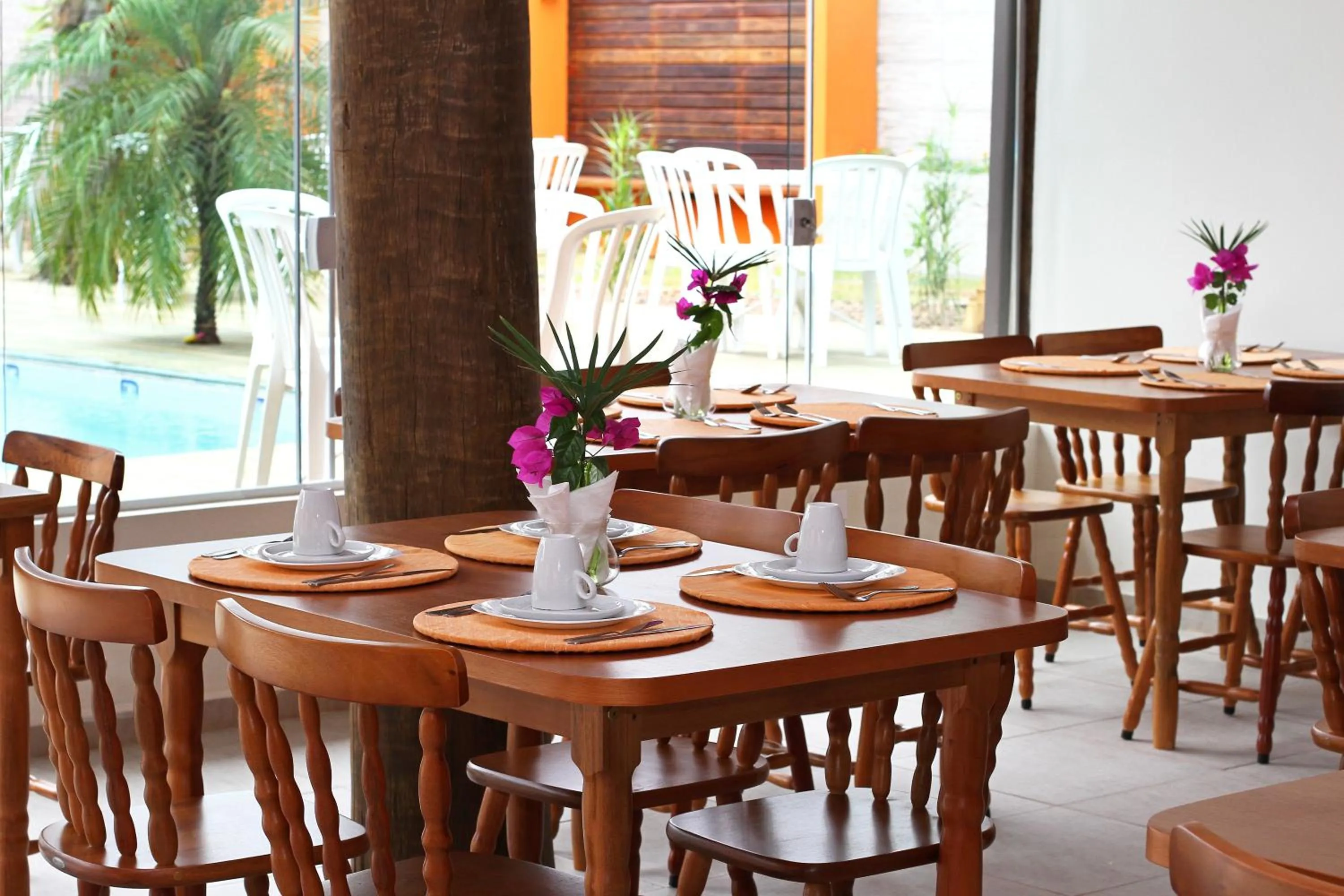 Dining area in Recanto das Carpas