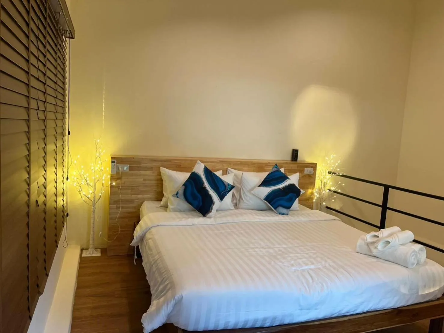 Bedroom, Bed in Siam Beach Resort