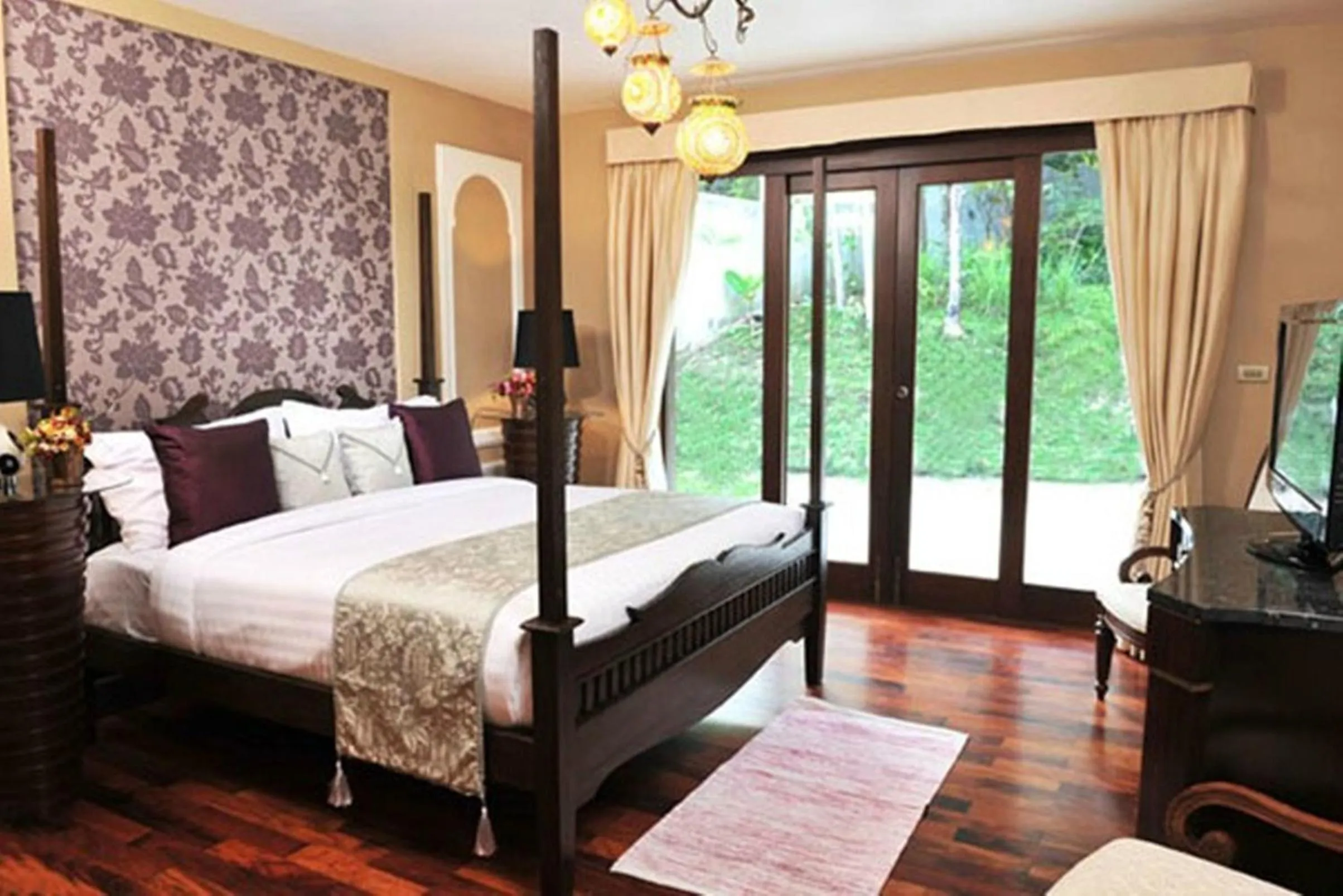 Bedroom, Bed in Pawanthorn Samui - SHA Plus