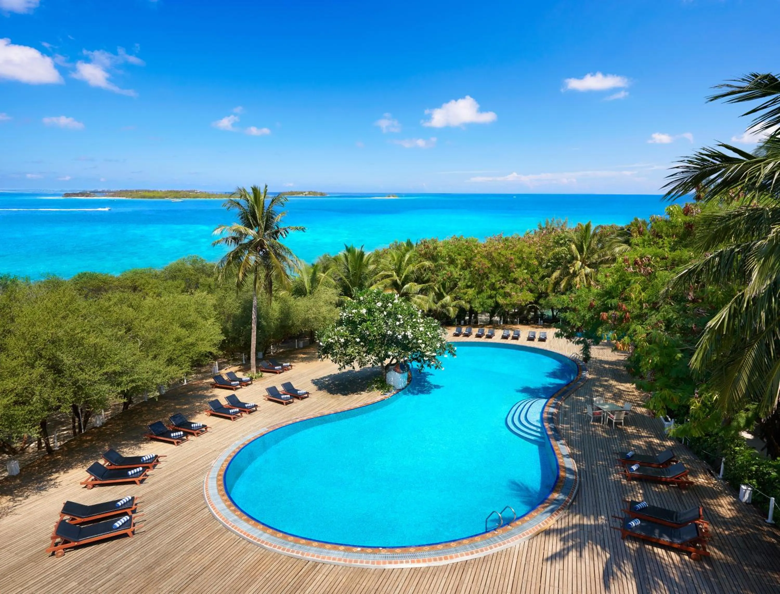 Swimming pool in Cinnamon Dhonveli Maldives - Free One-Way Speedboat and 02 Kids Under 12 Stay & Dine Free