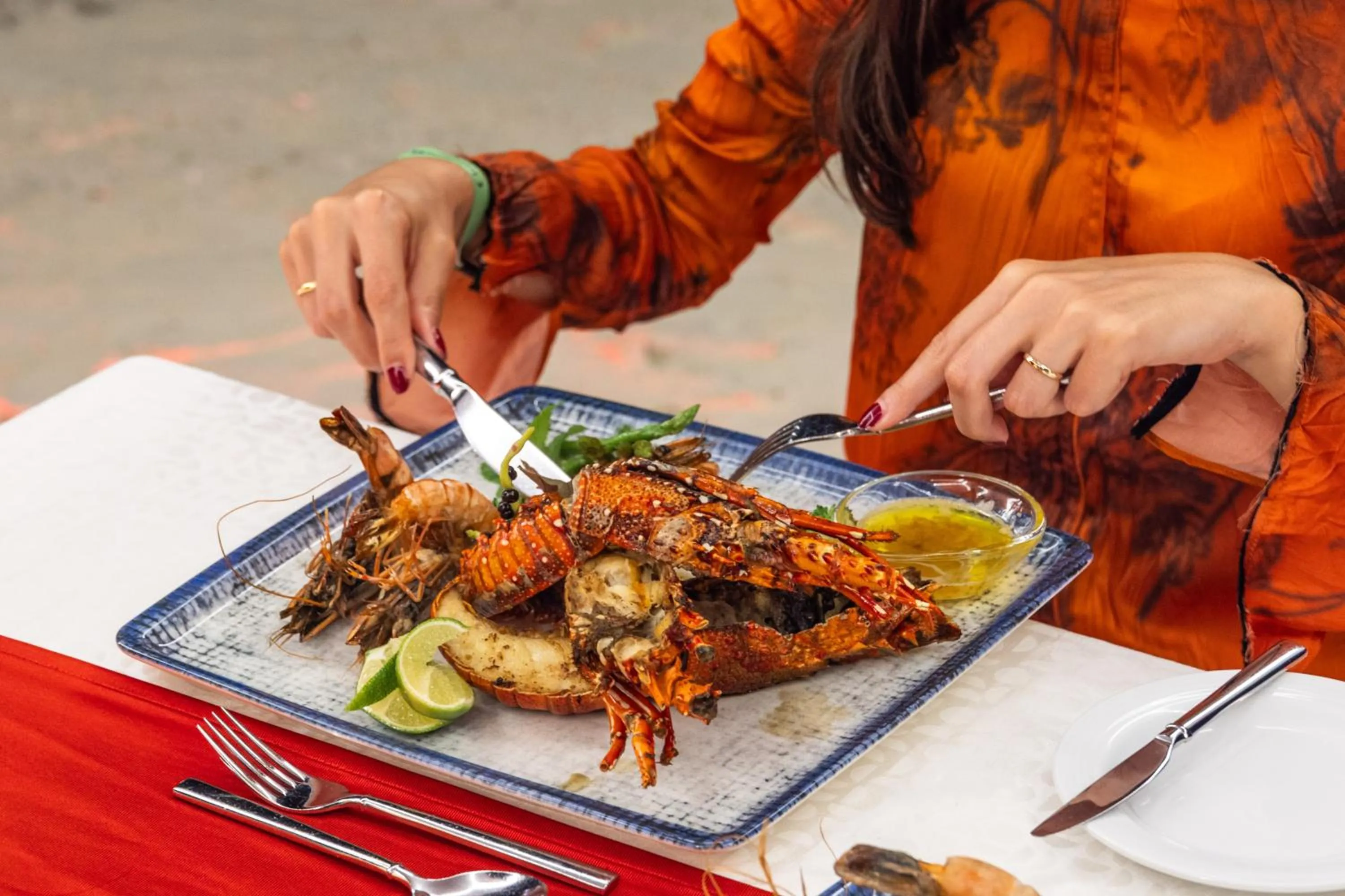 Food in Cinnamon Dhonveli Maldives - Free One-Way Speedboat and 02 Kids Under 12 Stay & Dine Free