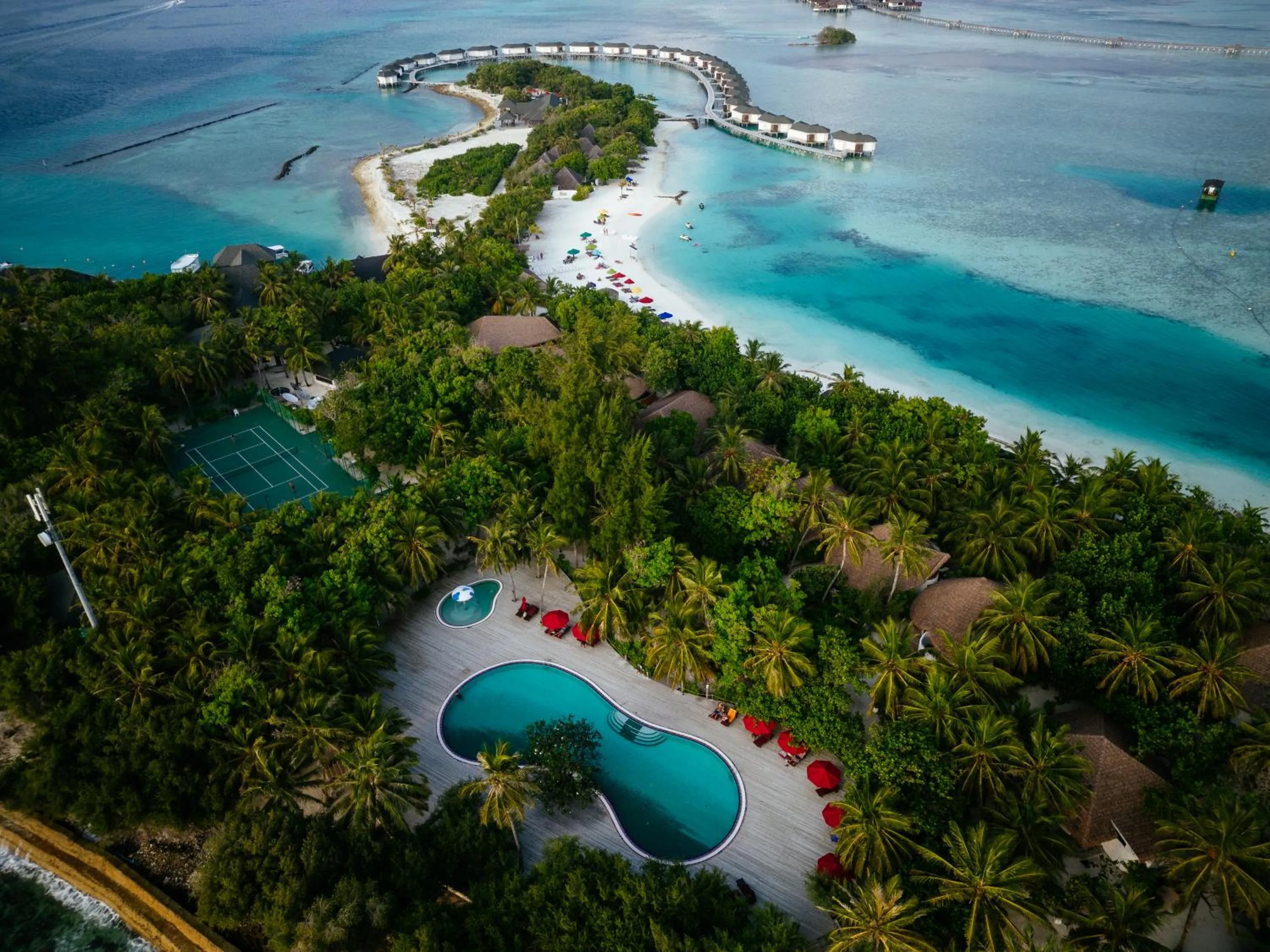 Property building in Cinnamon Dhonveli Maldives - Free One-Way Speedboat and 02 Kids Under 12 Stay & Dine Free