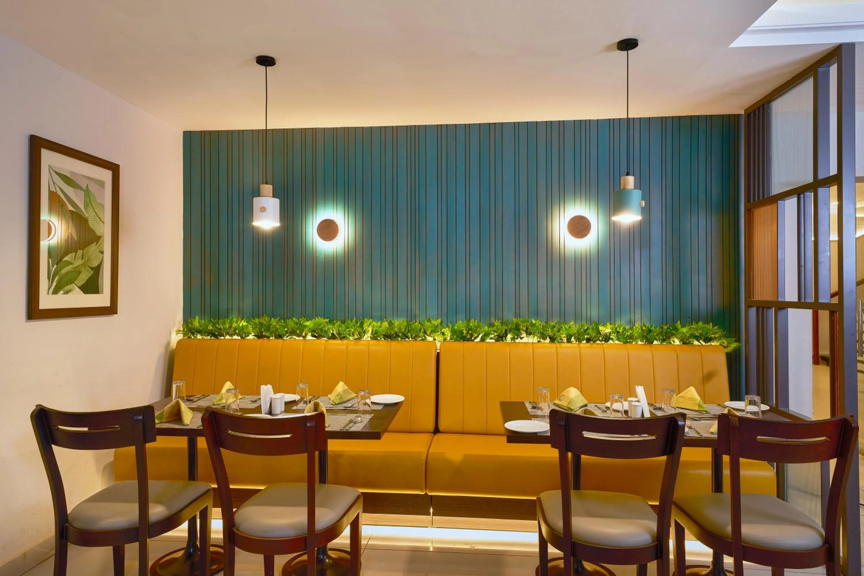 Restaurant/places to eat in Abad Fort