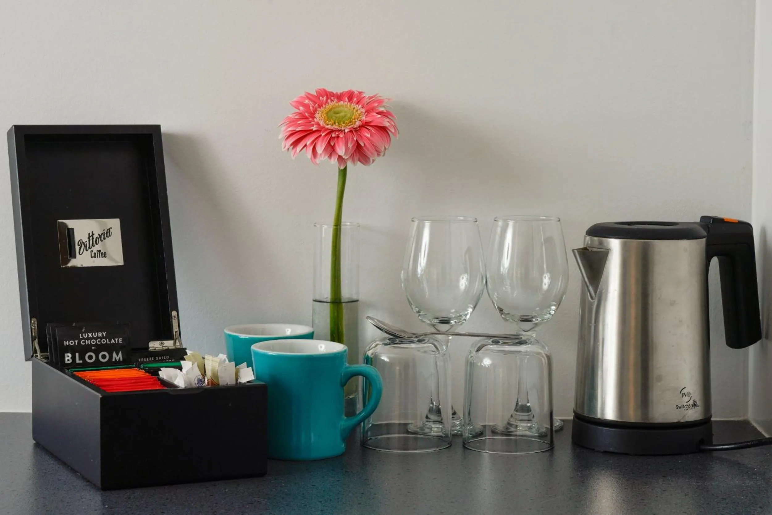 Coffee/tea facilities in The Portage Resort