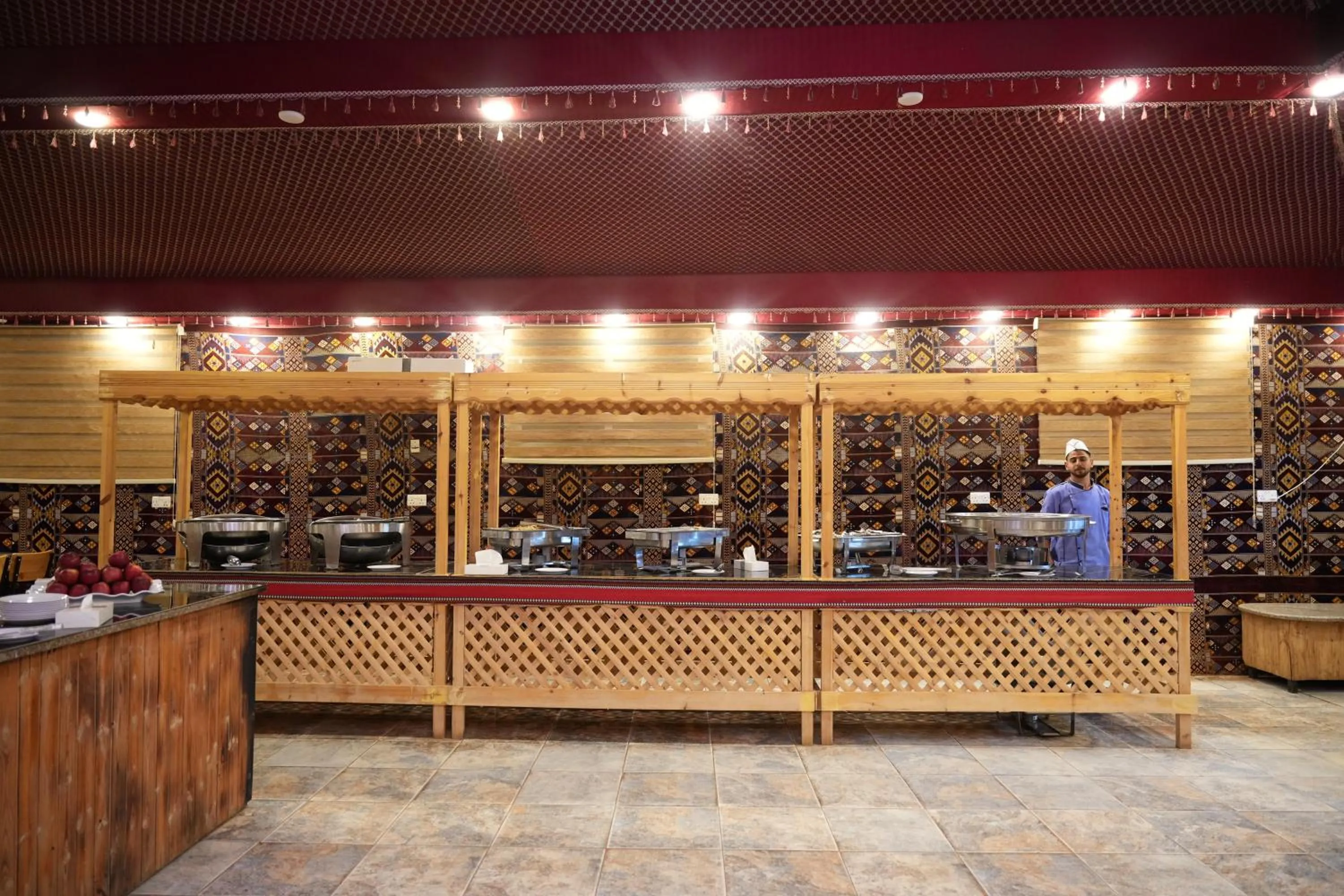 Restaurant/places to eat in Hasan Zawaideh Camp