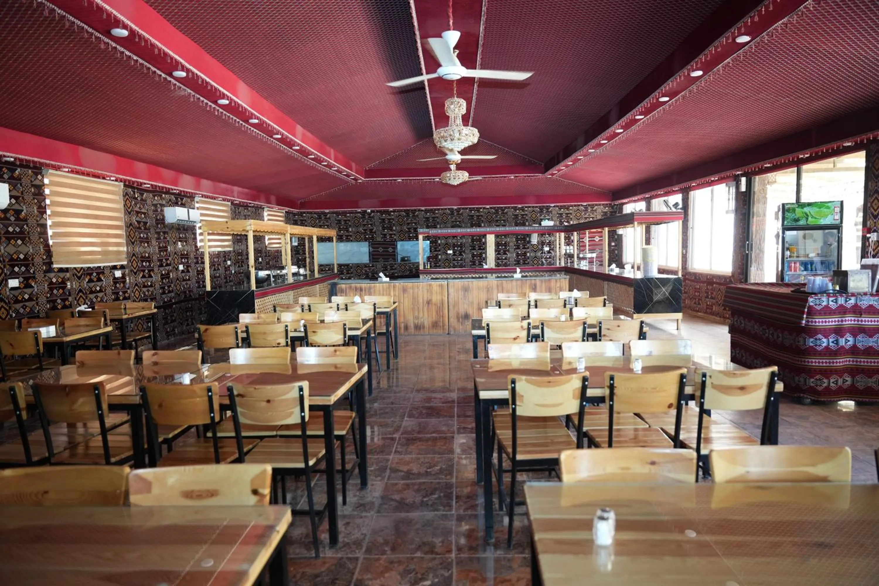 Restaurant/places to eat in Hasan Zawaideh Camp