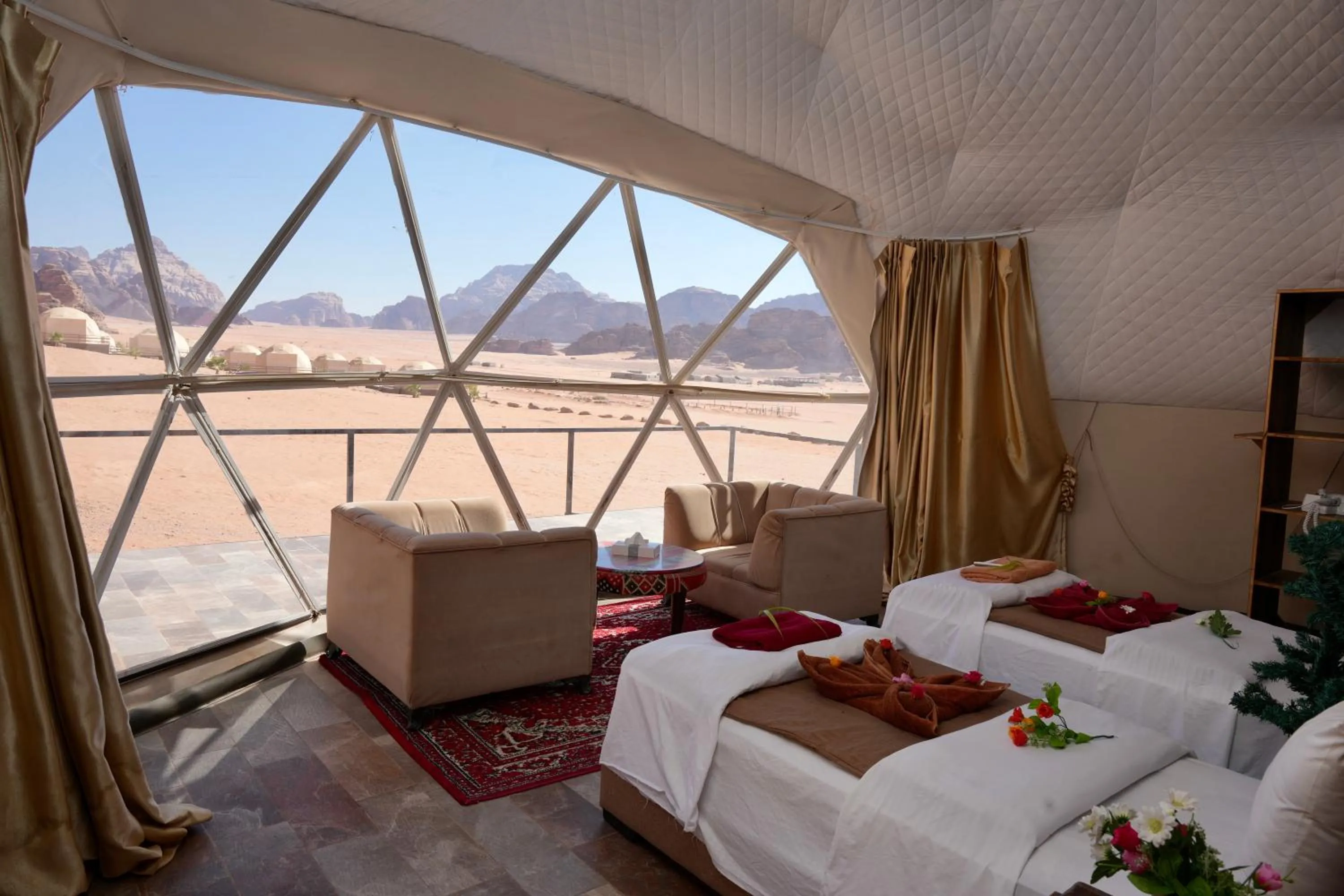 Natural landscape, Bed in Hasan Zawaideh Camp