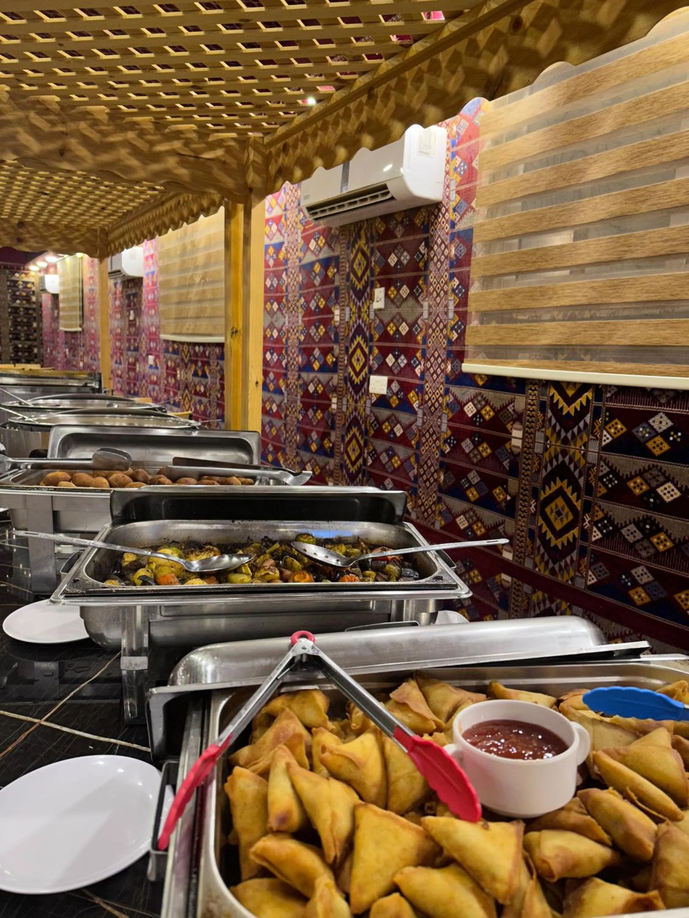 Food and drinks in Hasan Zawaideh Camp