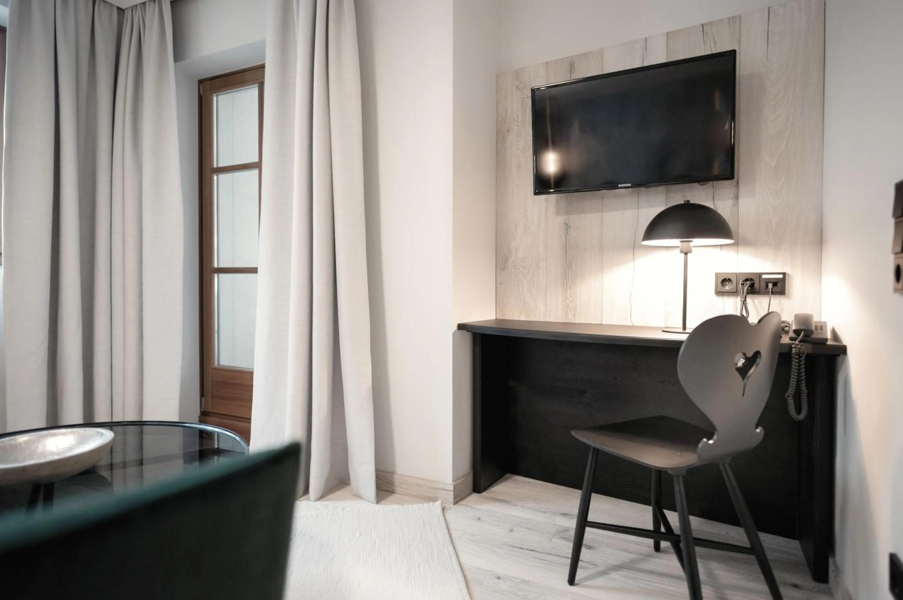 Photo of the whole room in Berg-Leben