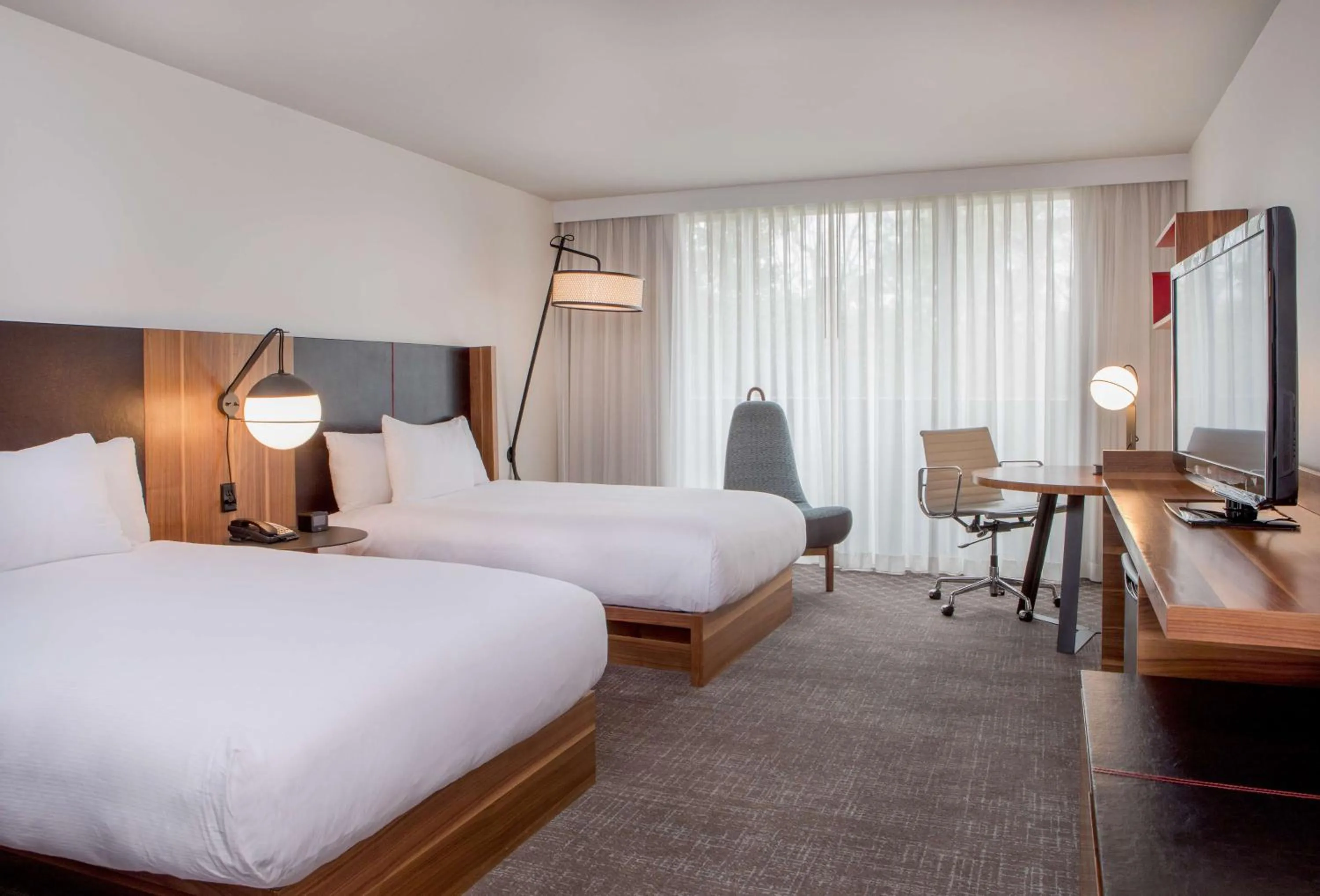 Bedroom, Bed in DoubleTree by Hilton Atlanta Northwest/Marietta