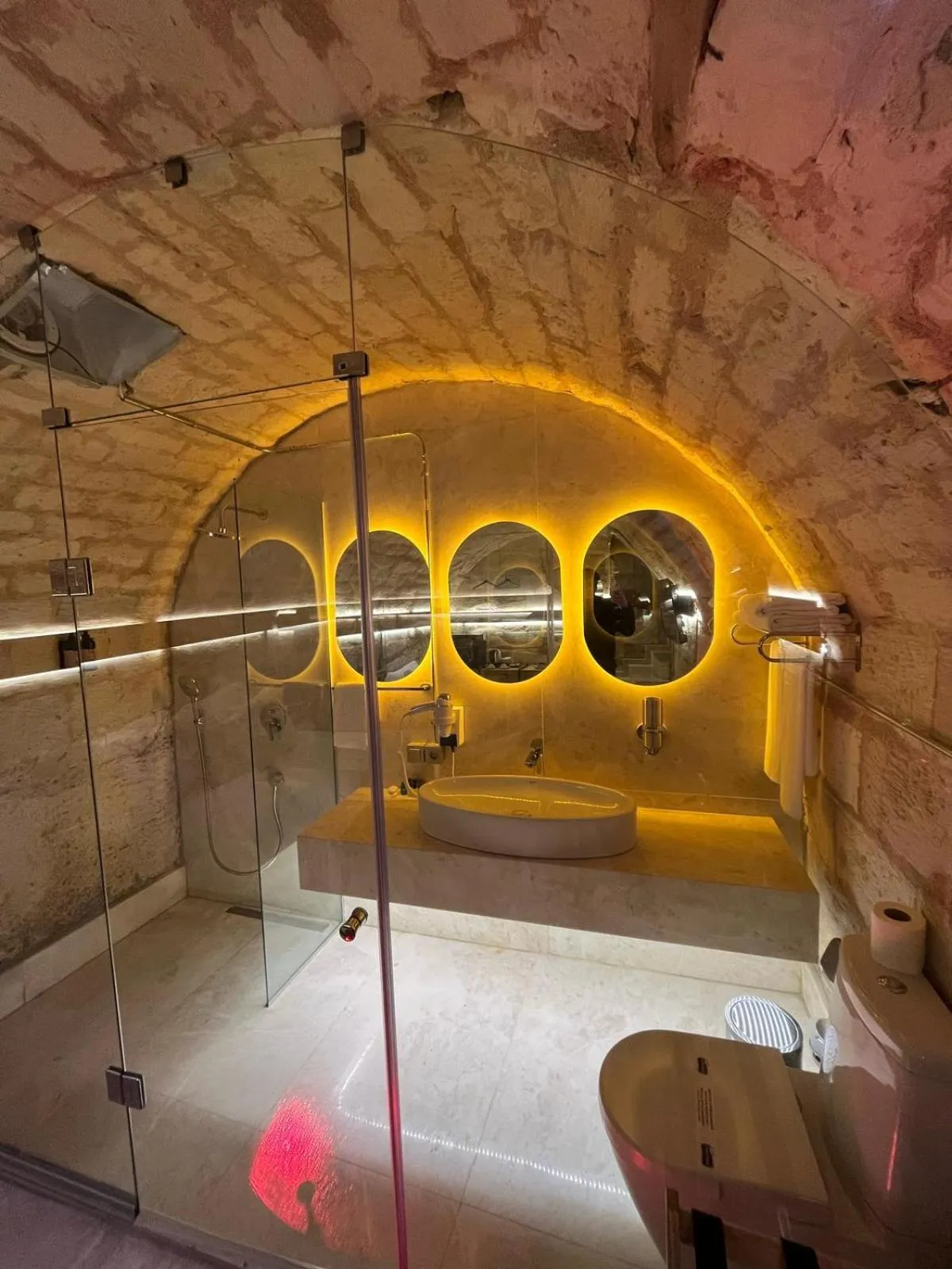 Bathroom in Zeynep Hanim Konagi