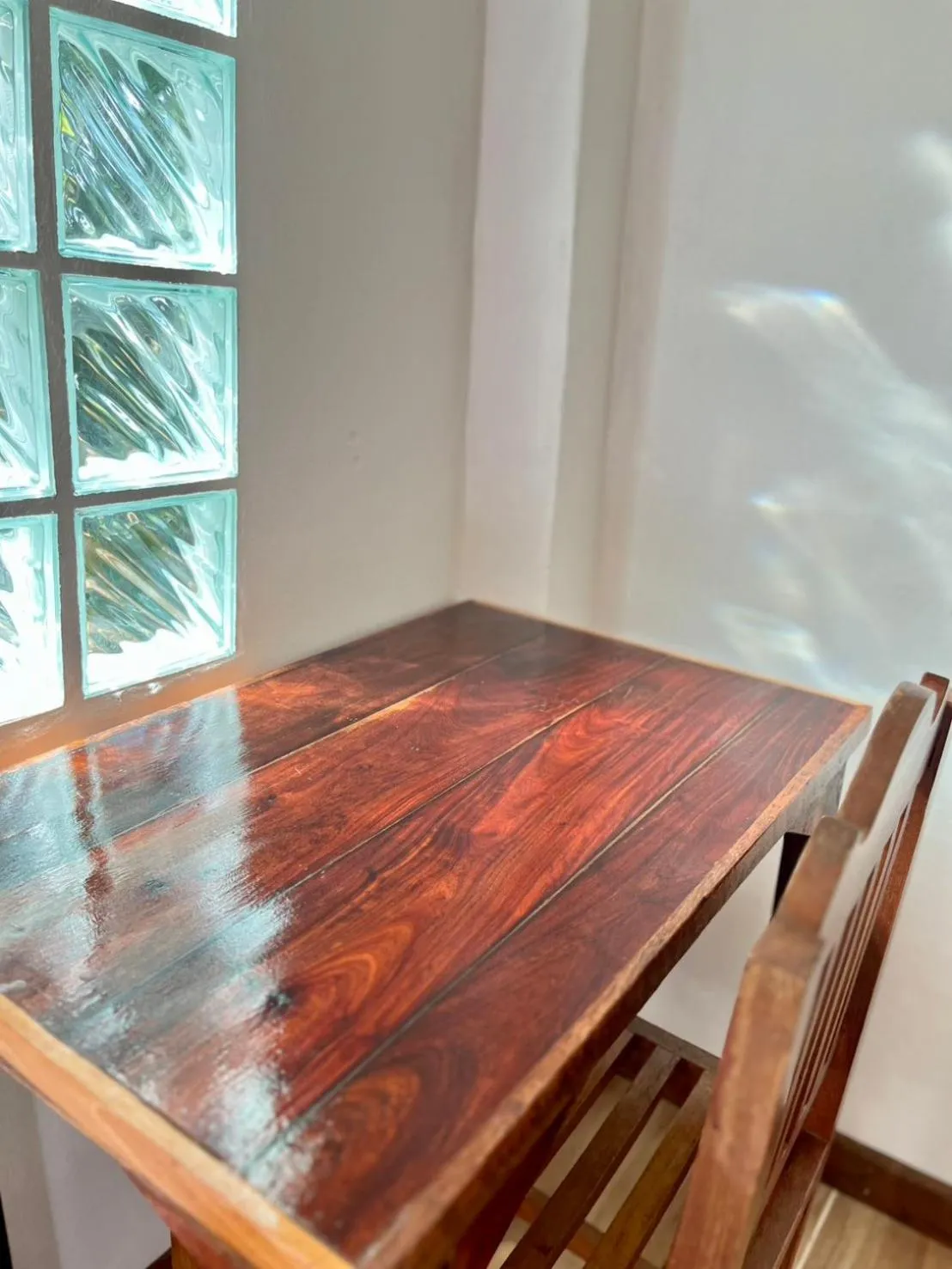 Seating area in Pai Flora Resort