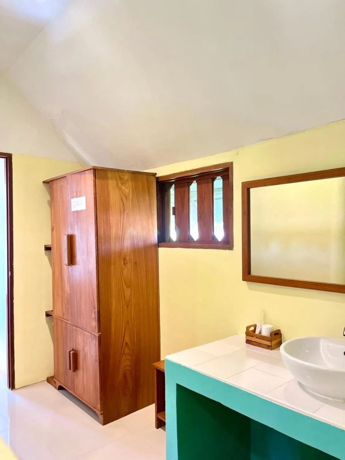 wardrobe in Pai Flora Resort