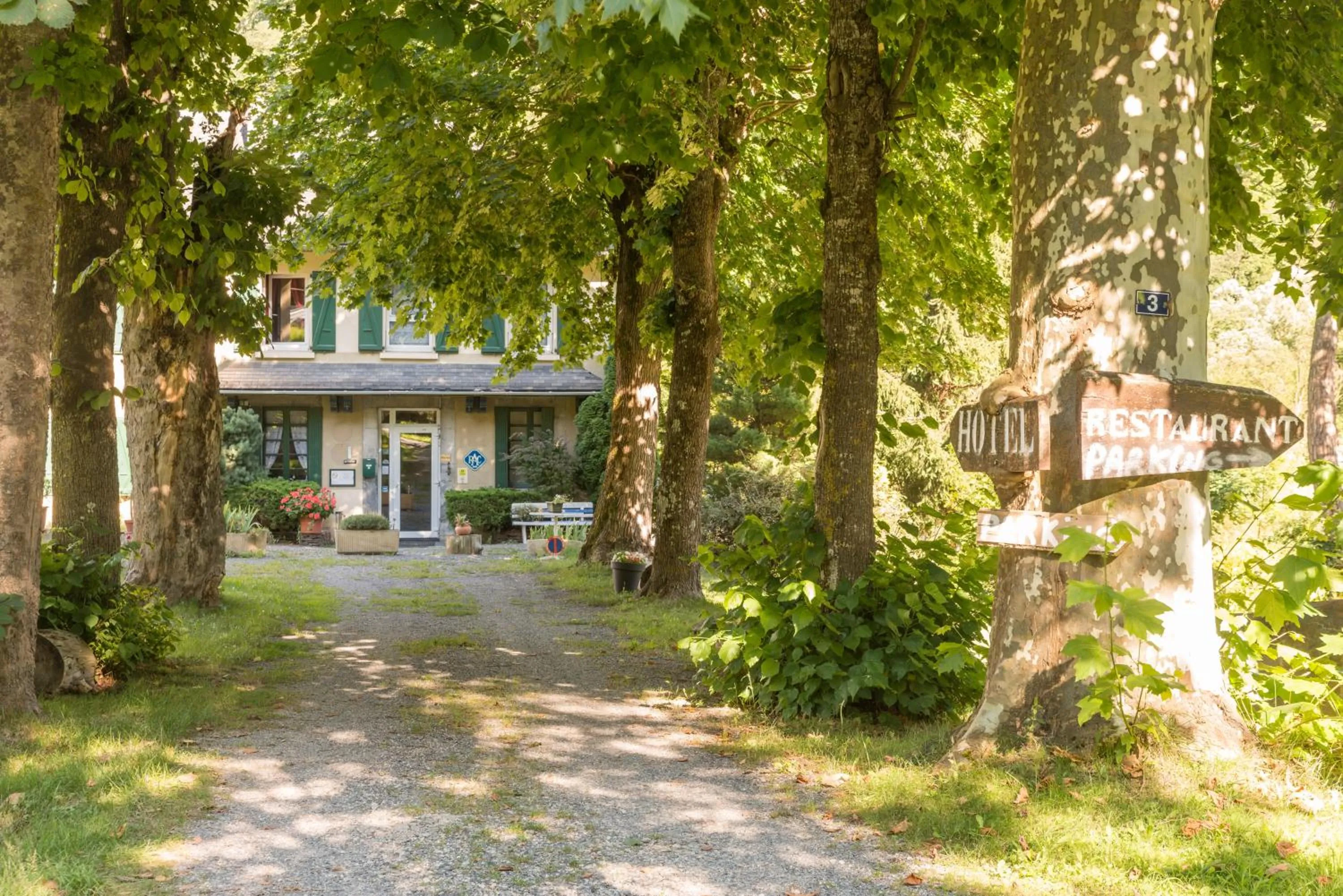 Property building in Hôtel du Val d'Aure