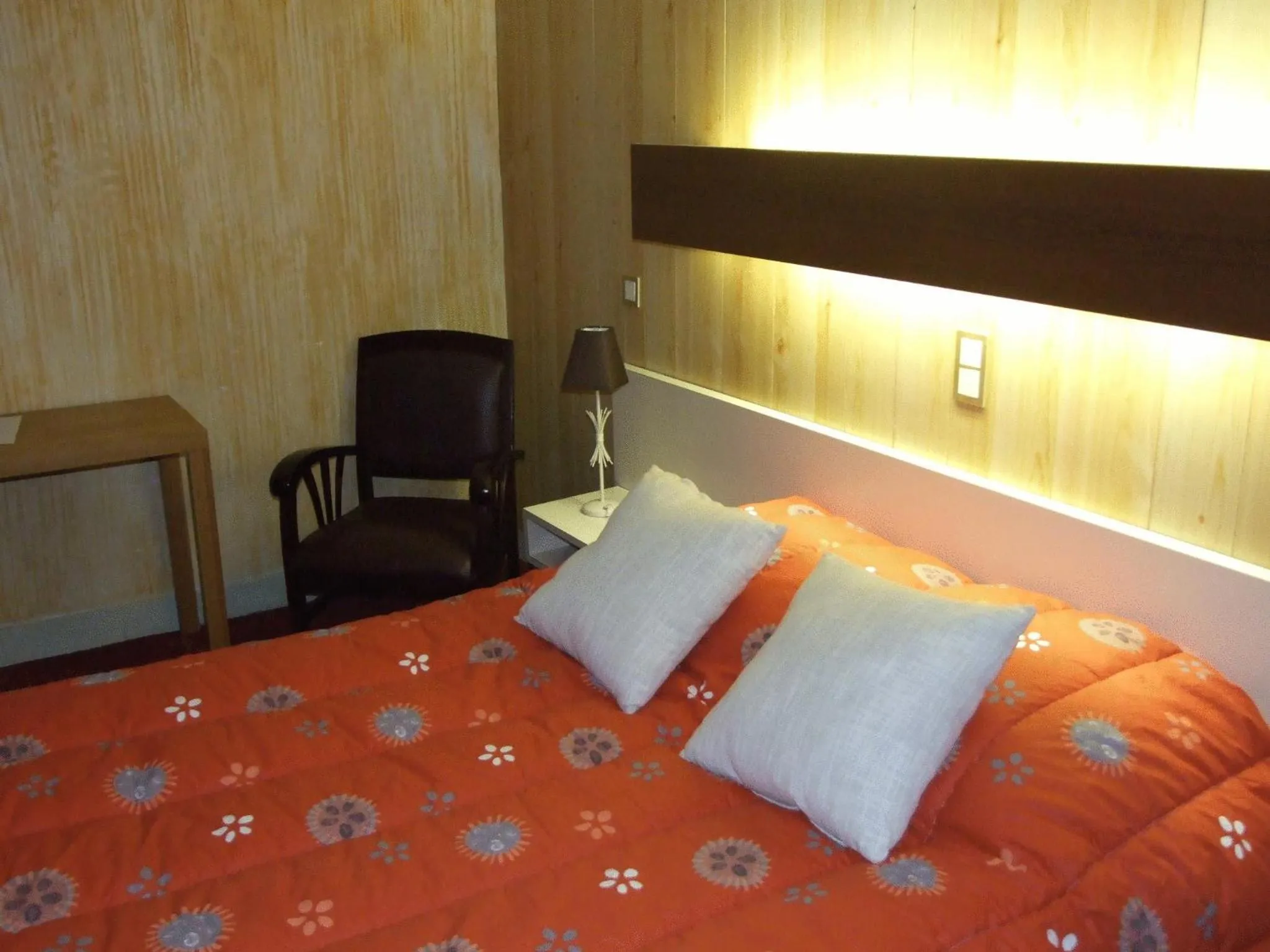 Bed in Hôtel du Val d'Aure