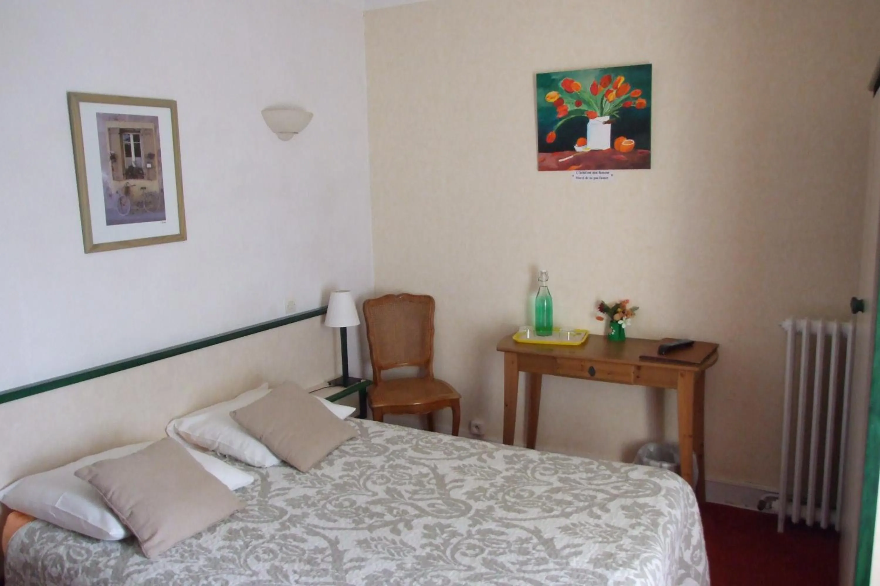 Photo of the whole room, Bed in Hôtel du Val d'Aure