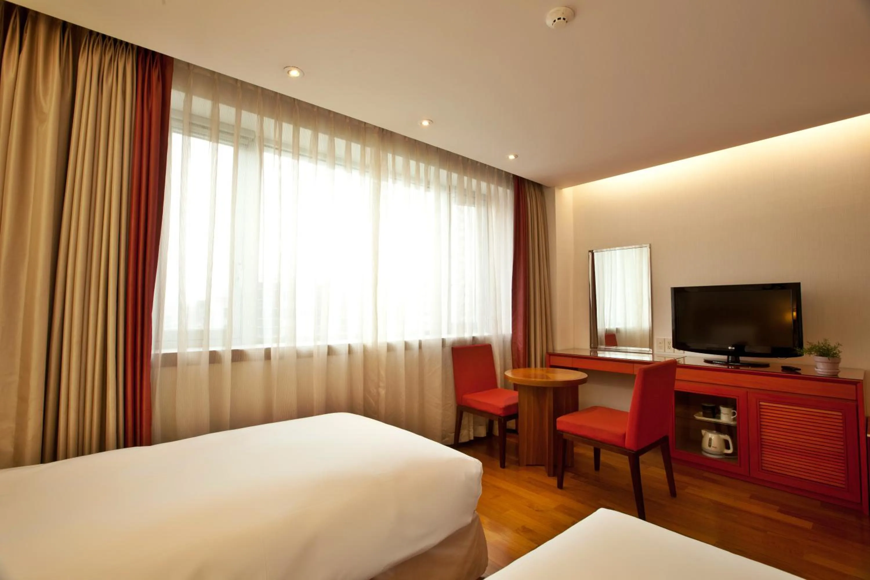 Decorative detail, Bed in Hotel Prince Seoul