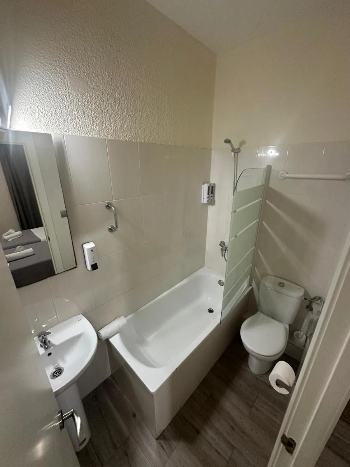 Hostal Balmes Centro