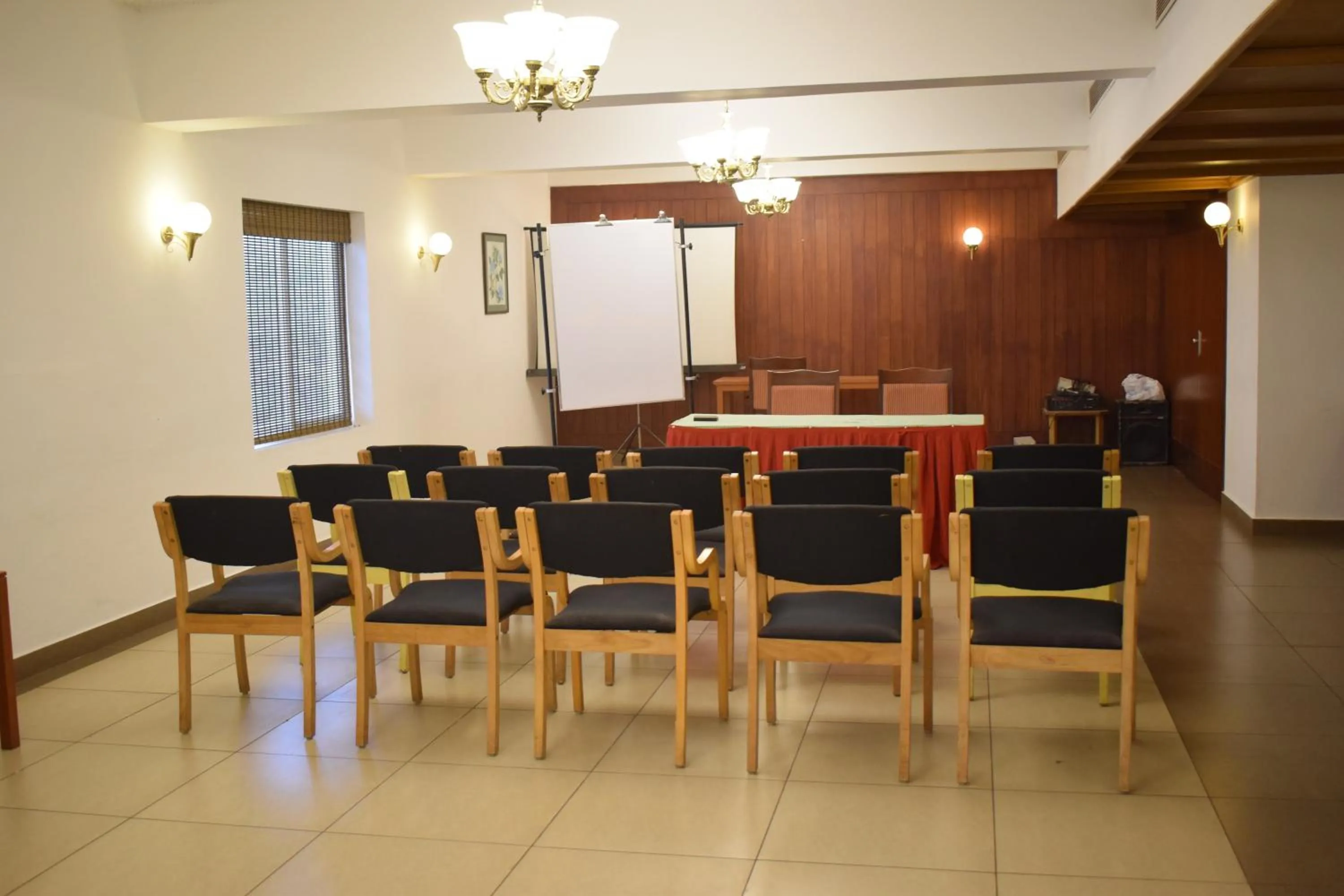 Banquet/Function facilities in Abad Metro