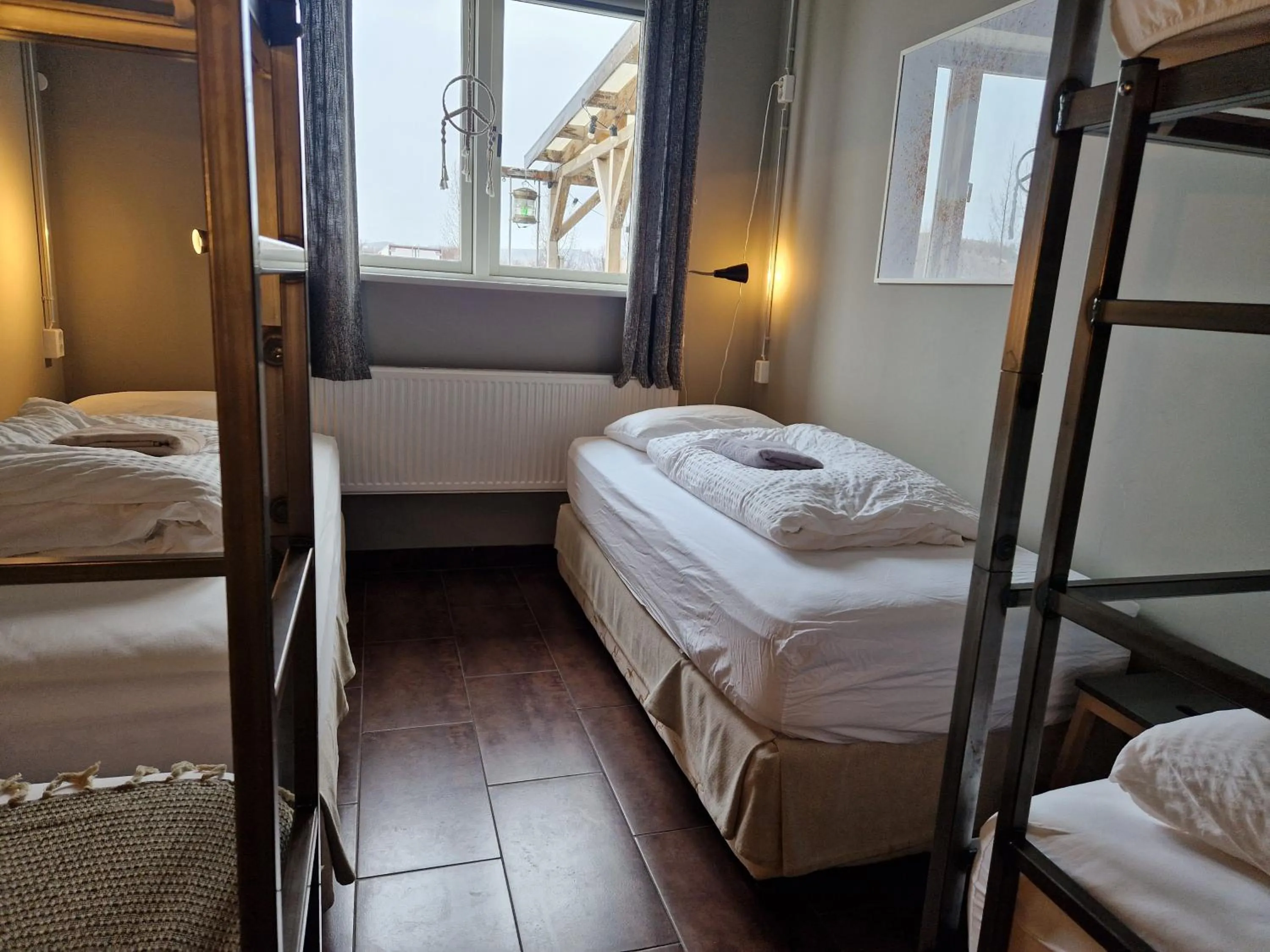 Bed in Tehúsið Hostel