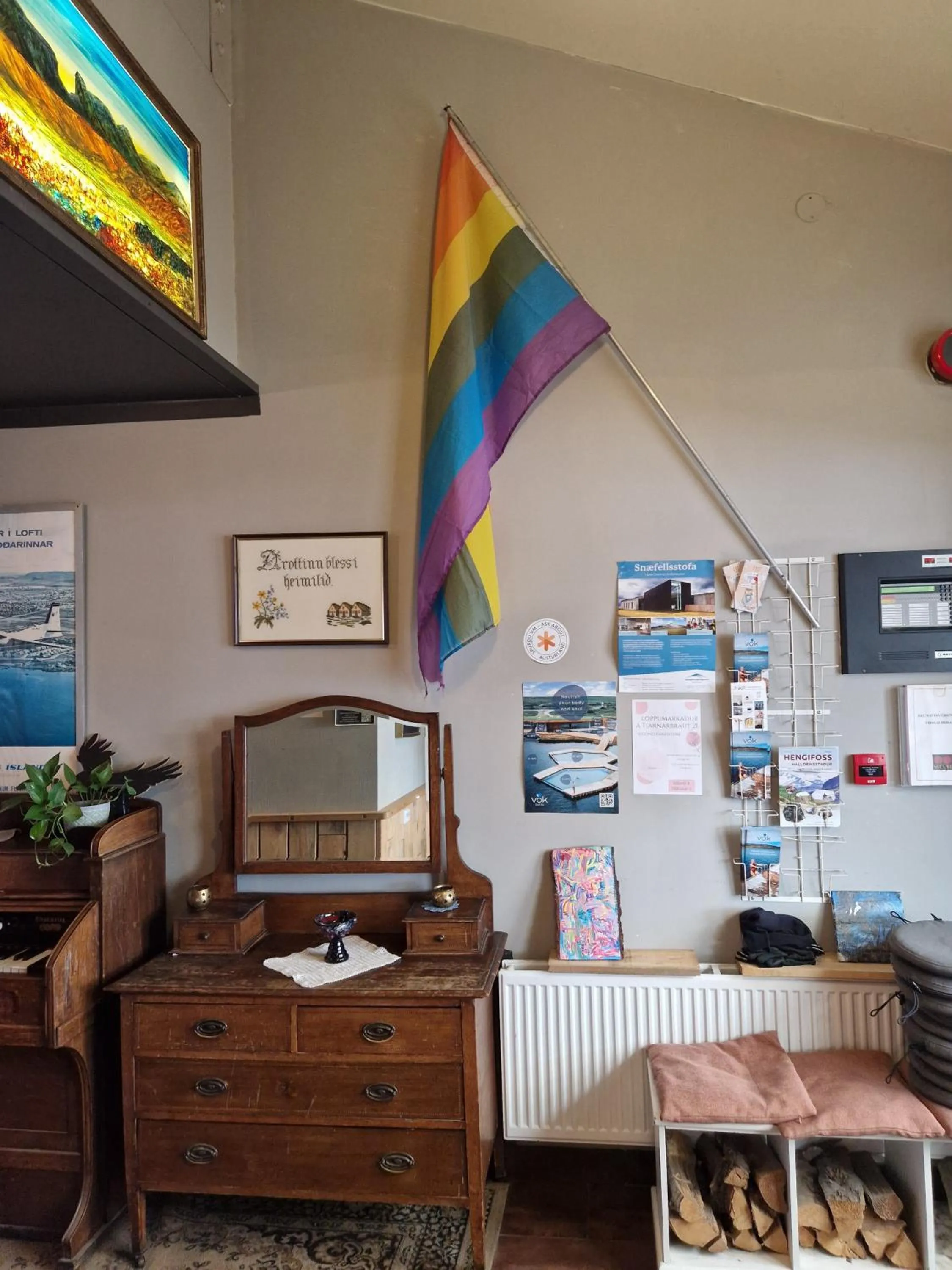 Restaurant/places to eat in Tehúsið Hostel