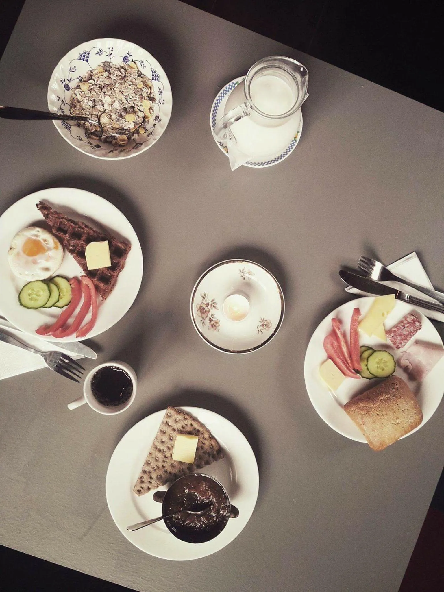 Food and drinks in Tehúsið Hostel