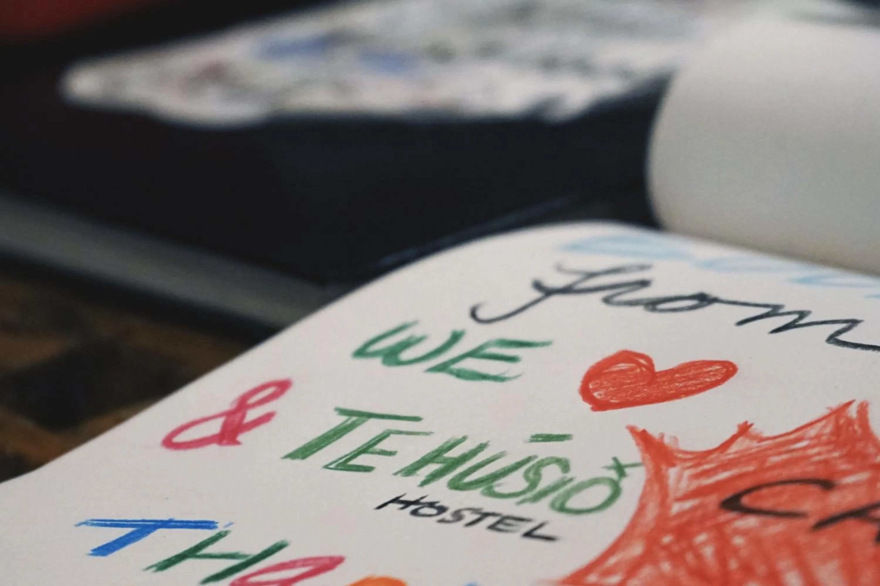 Text overlay in Tehúsið Hostel