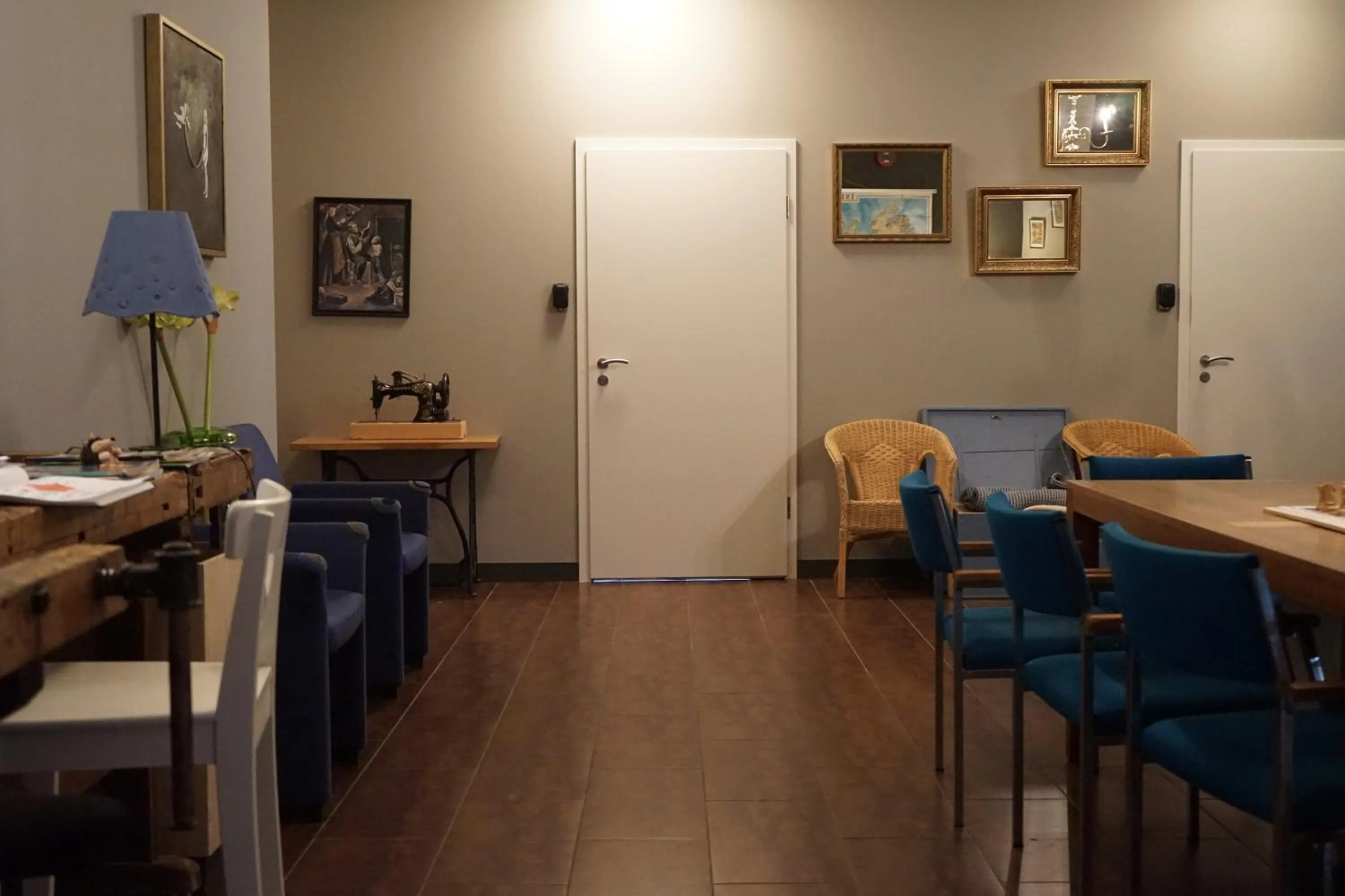 Living room in Tehúsið Hostel