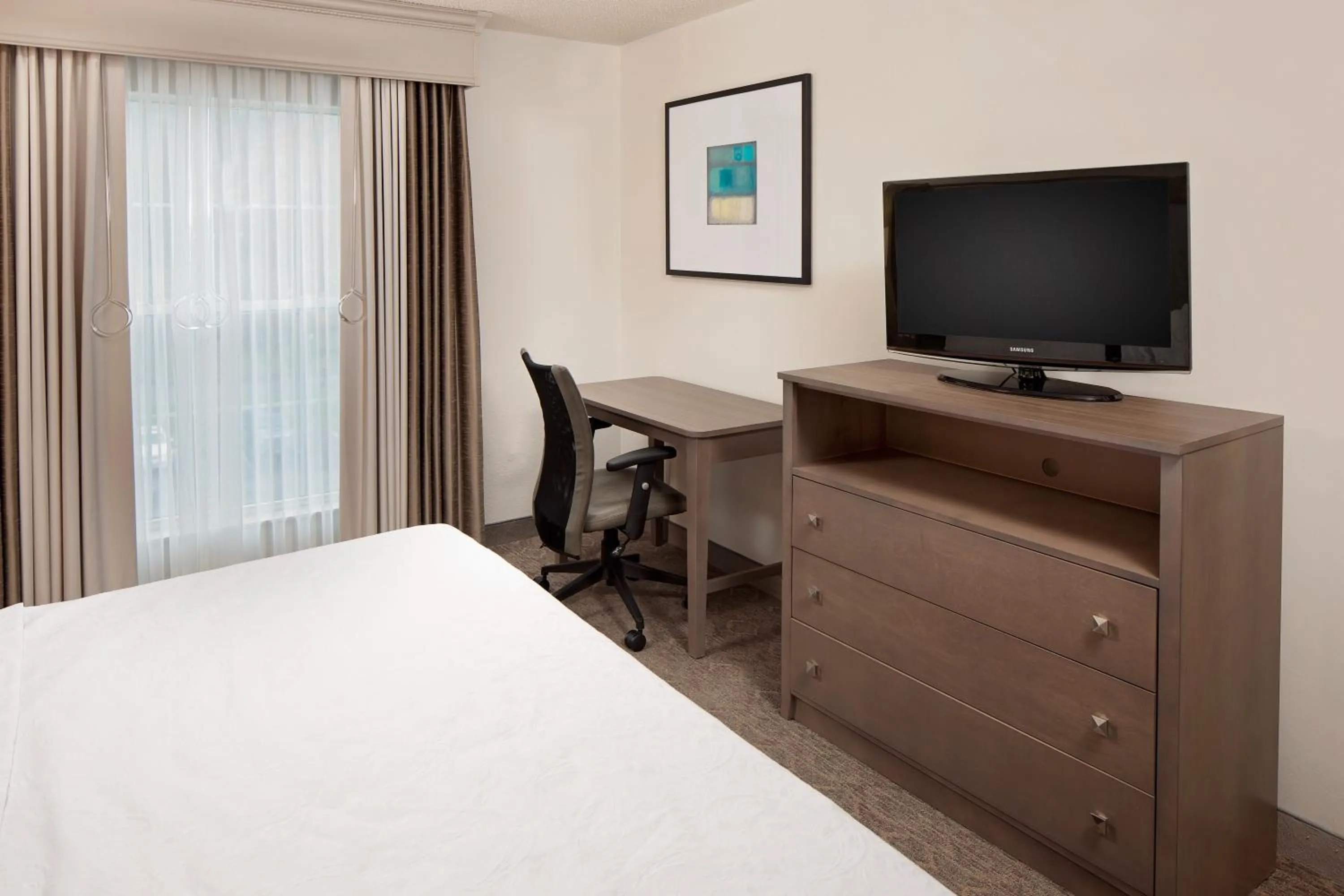 furniture, Bed in Homewood Suites by Hilton - Boston/Billerica-Bedford