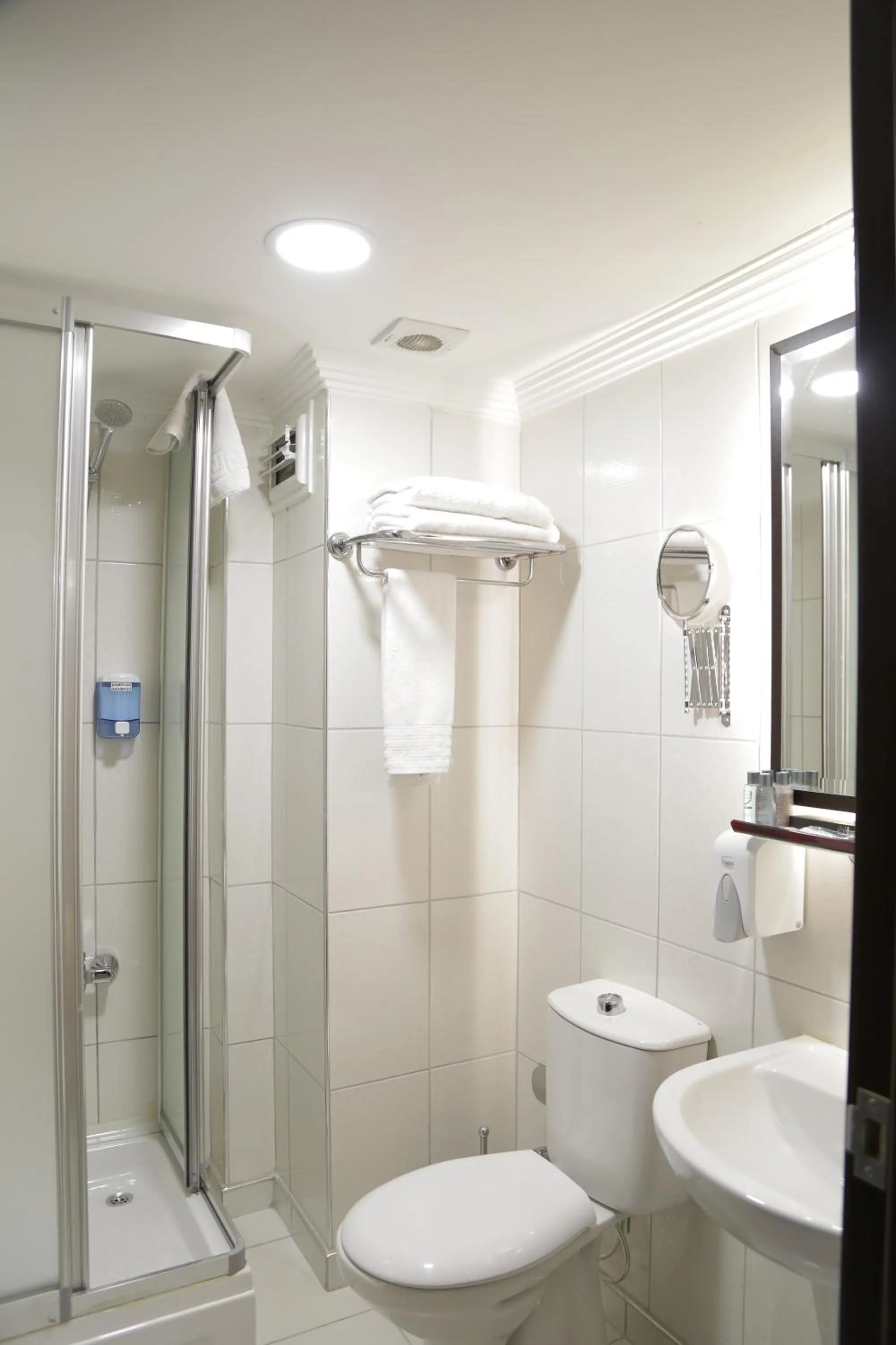 Bathroom in Gaziantep Garni Hotel