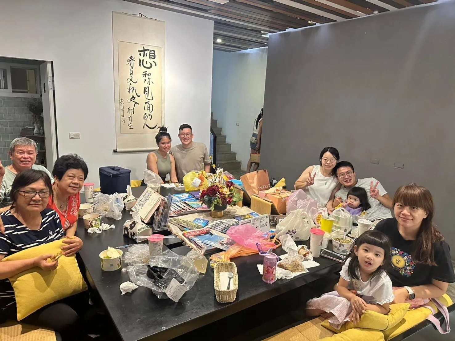 People in Tiin Tinn - Rivershore B&B