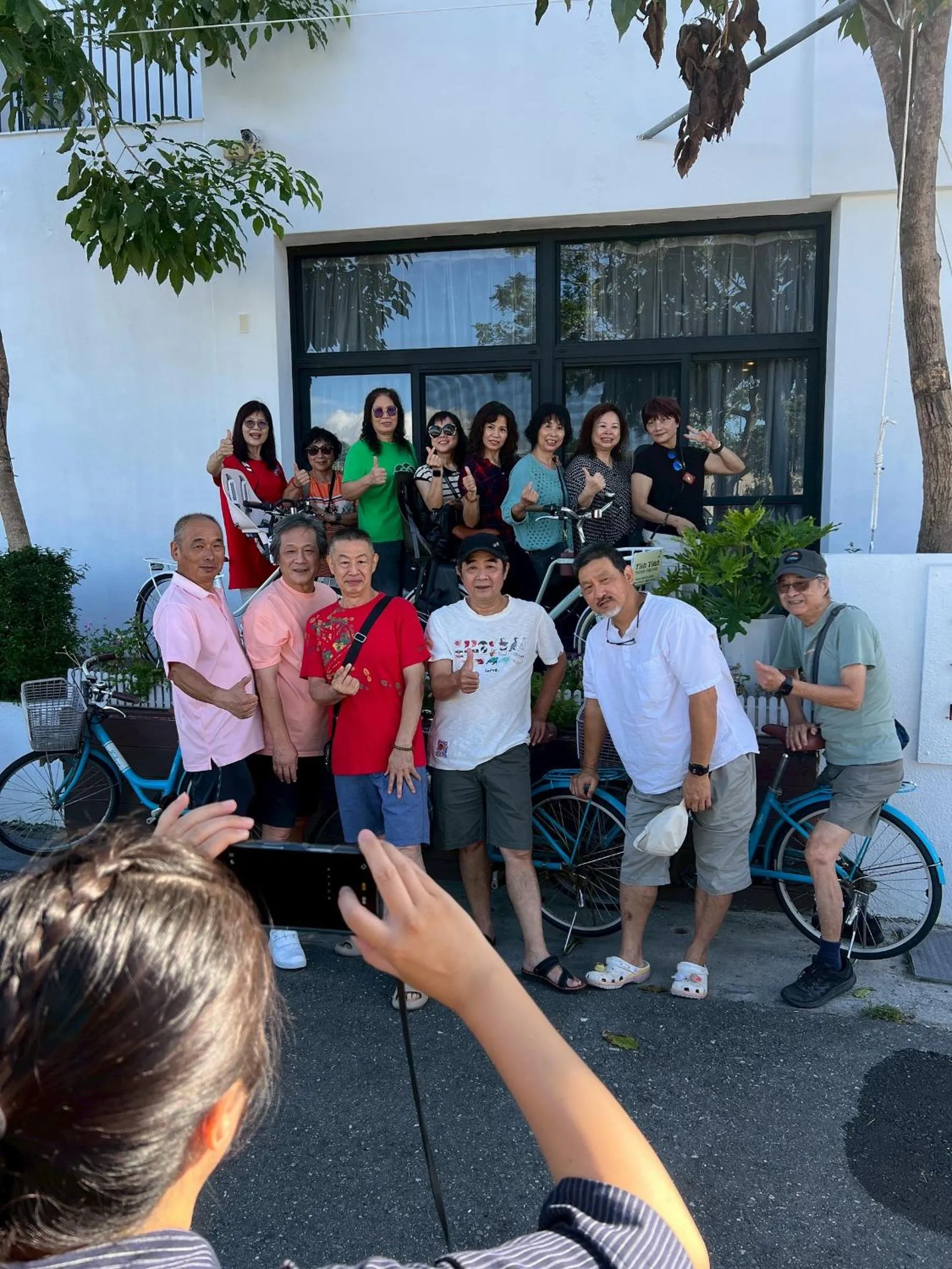 People in Tiin Tinn - Rivershore B&B