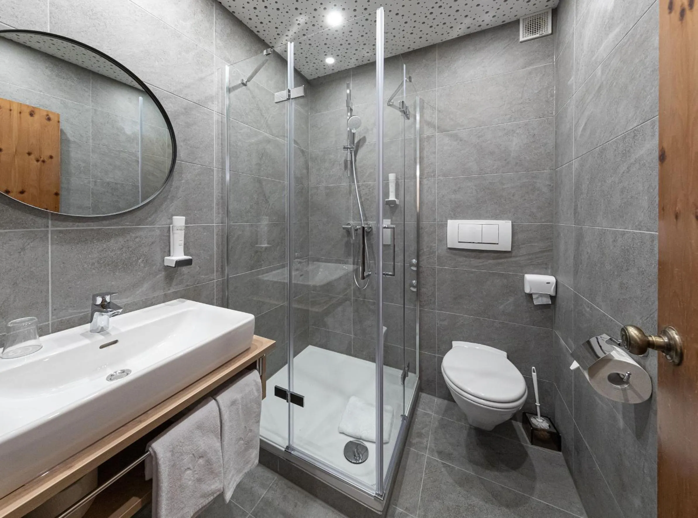 Bathroom in Alpenland St Johann