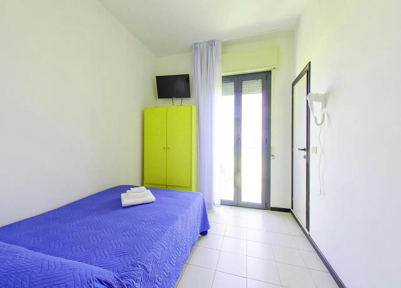 Bed in Hotel Paloma Beach Front Chiringuitos Time