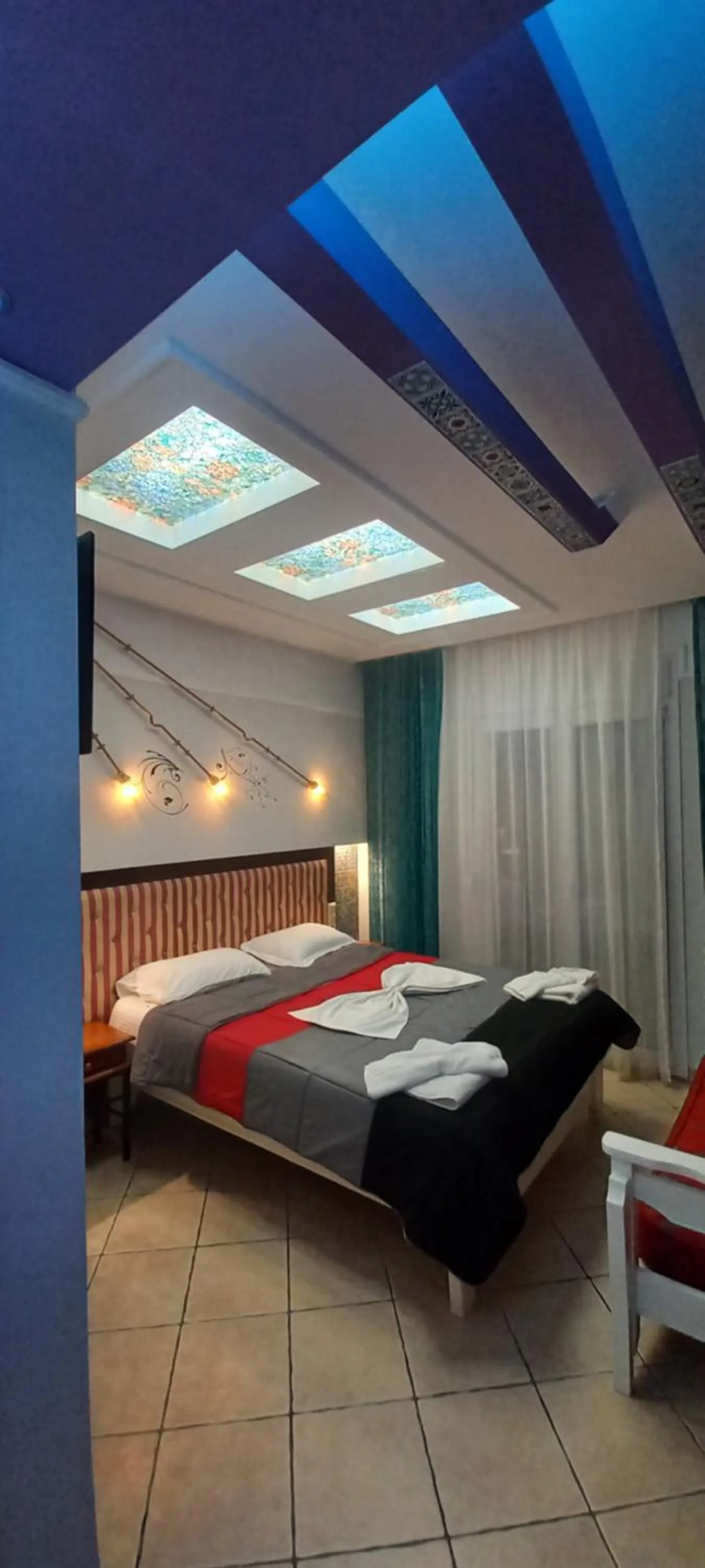 Bedroom, Bed in Blue Sea Beach Hotel