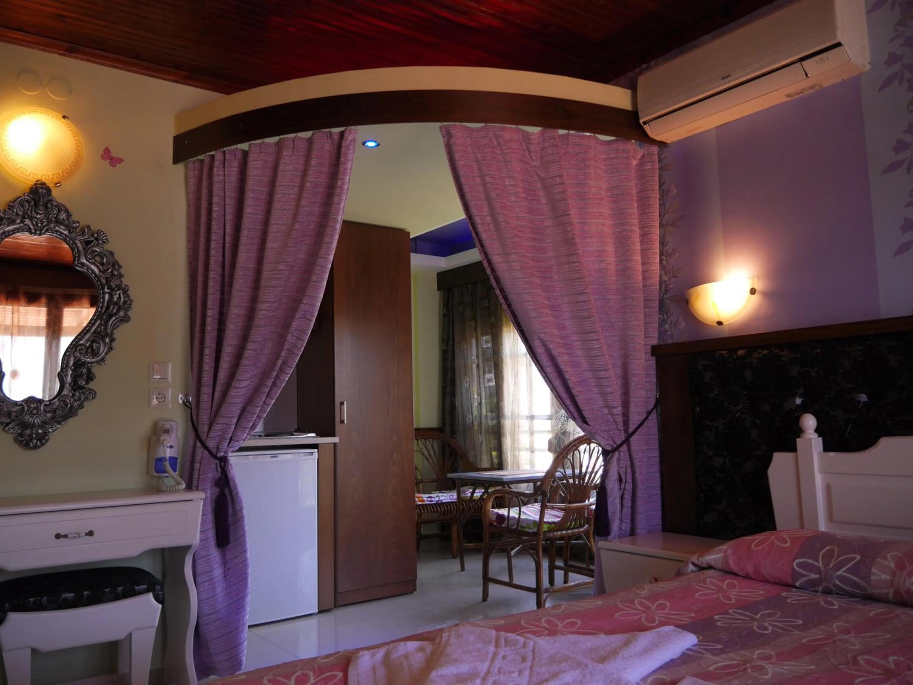 Coffee/tea facilities, Bed in Blue Sea Beach Hotel