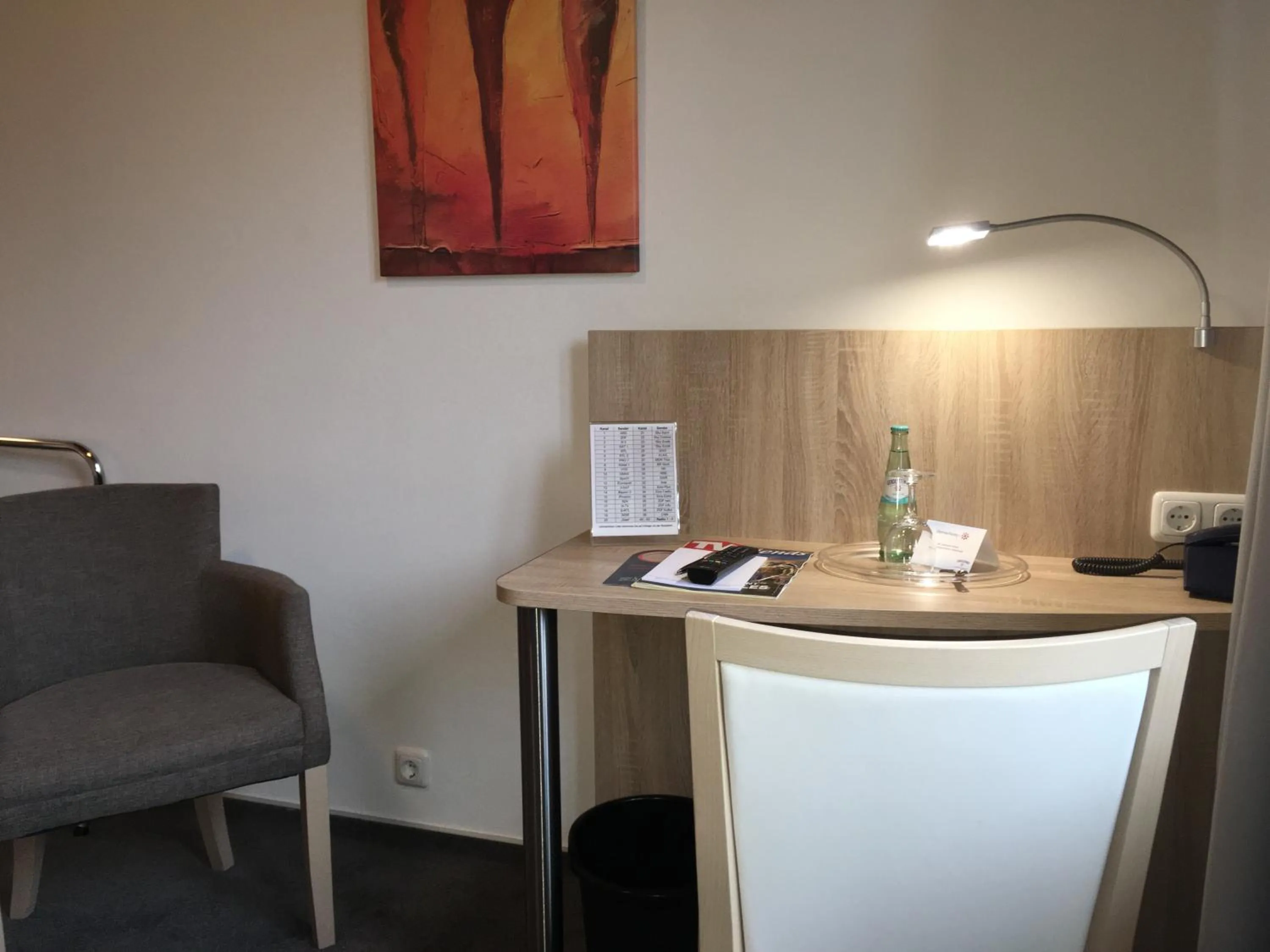 Photo of the whole room in Hotel Central Garni