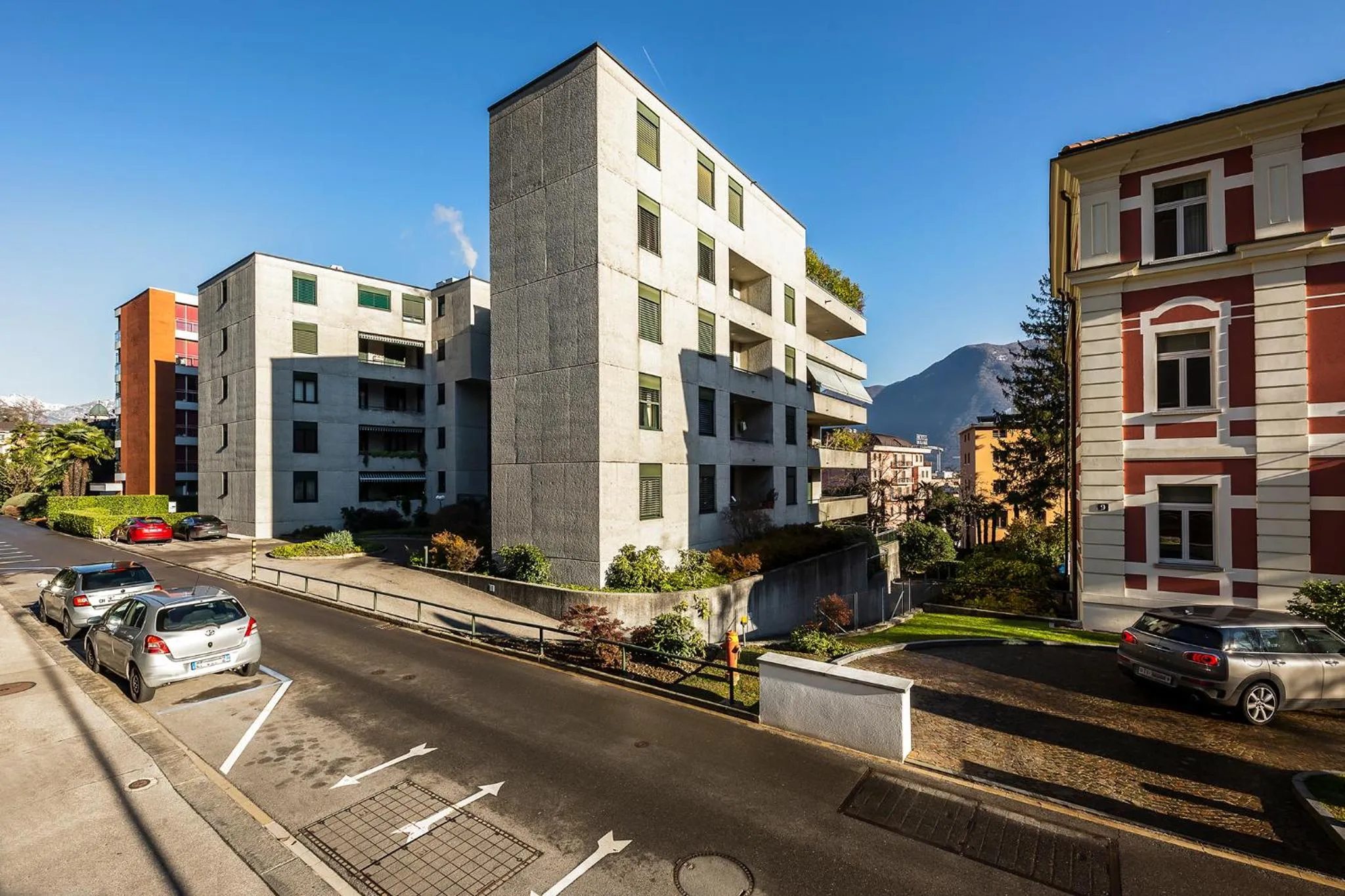 Facade/entrance in GuestHouse Lugano Center by LR