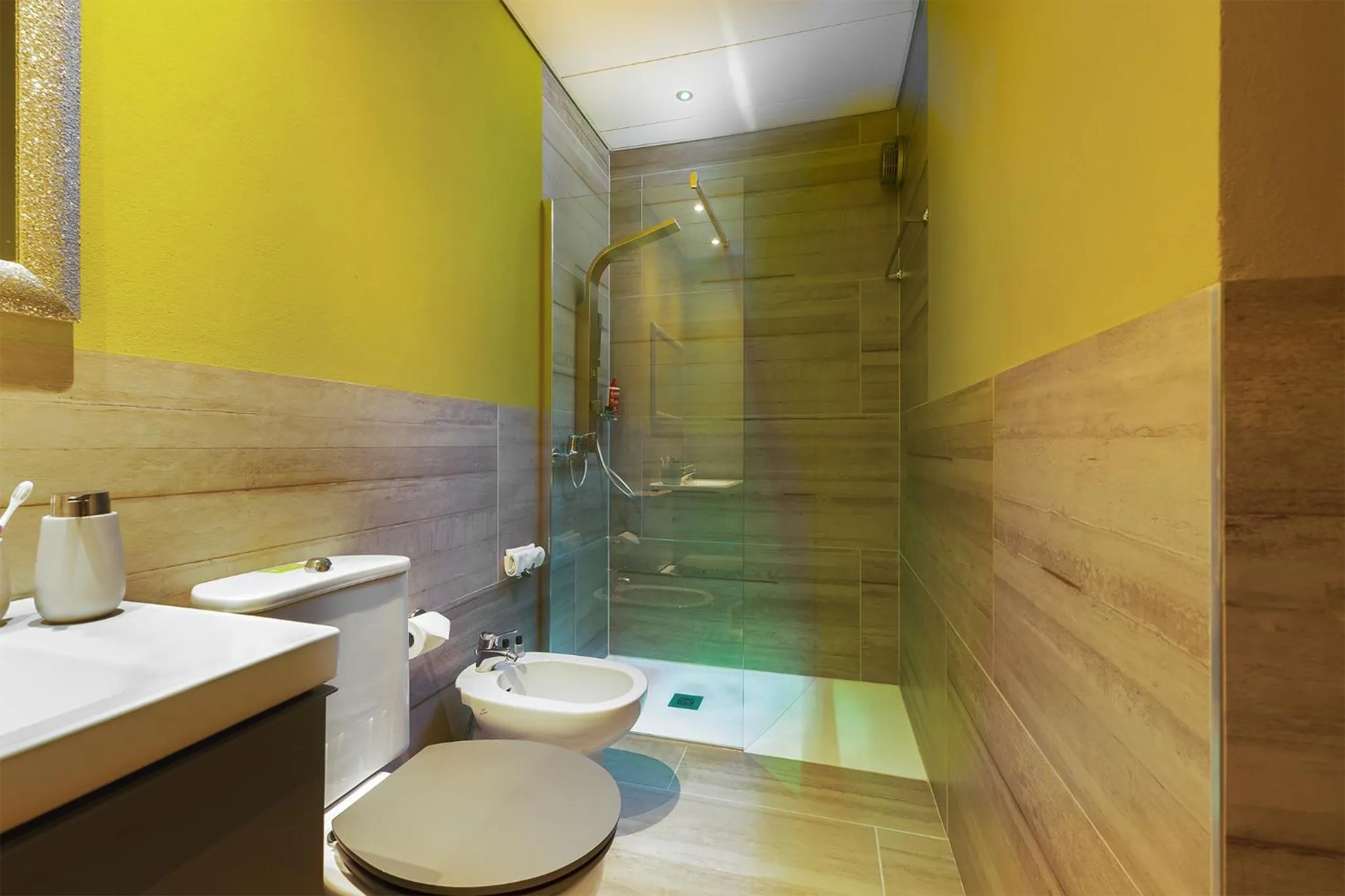 Bathroom in GuestHouse Lugano Center by LR