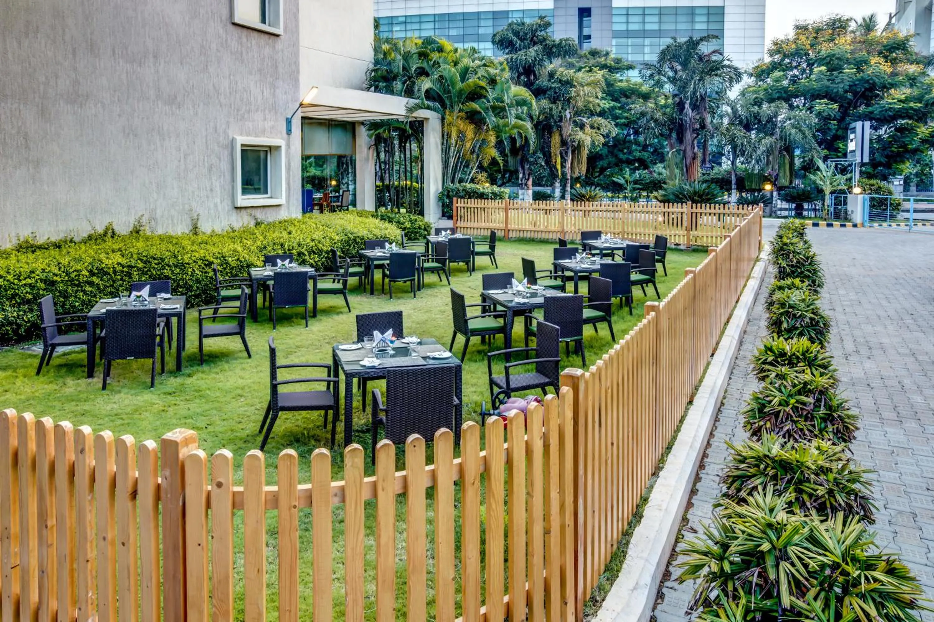 Restaurant/places to eat in Radha Hometel