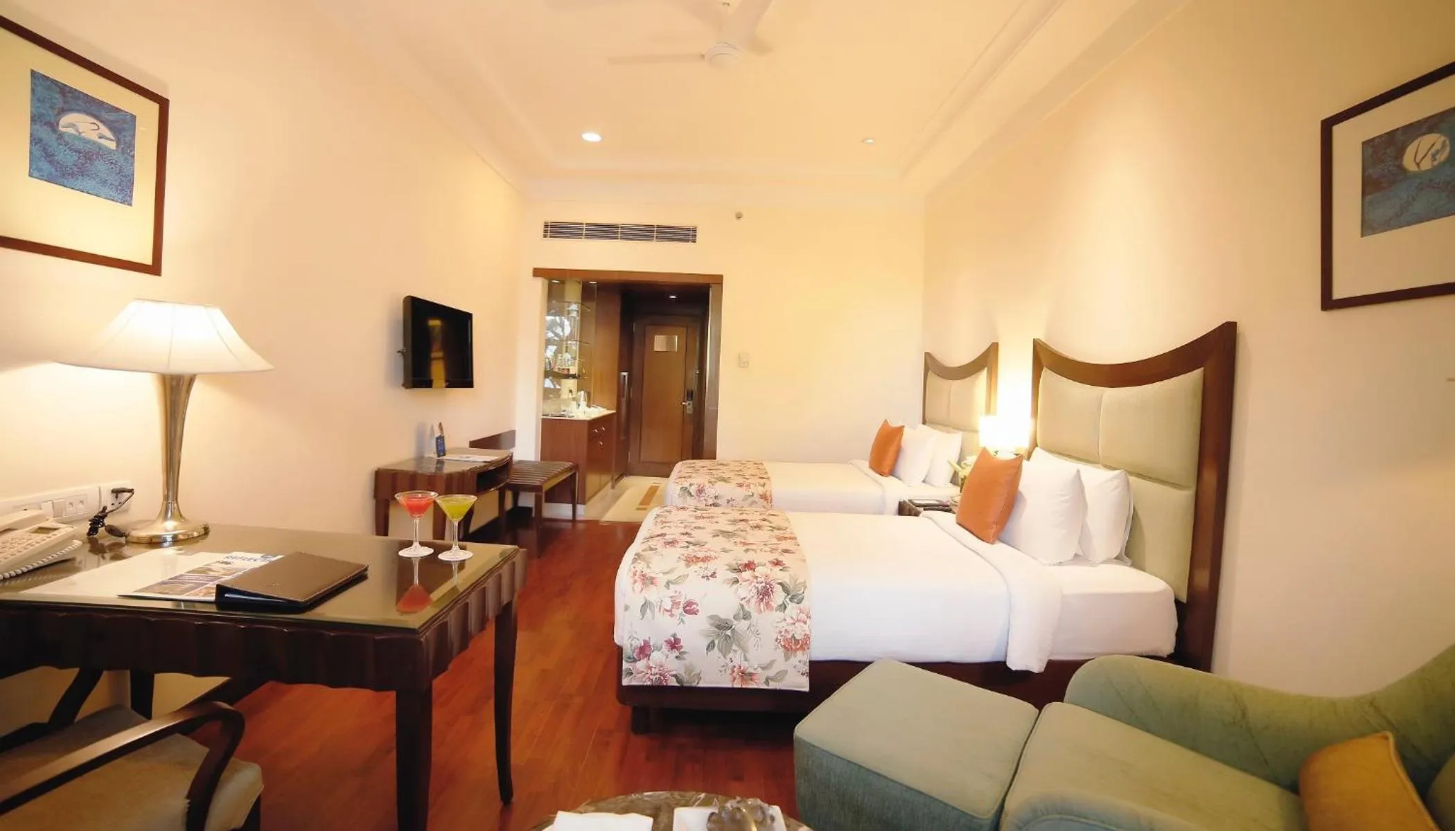 Bedroom, Bed in Muse Sarovar Portico Nehru Place