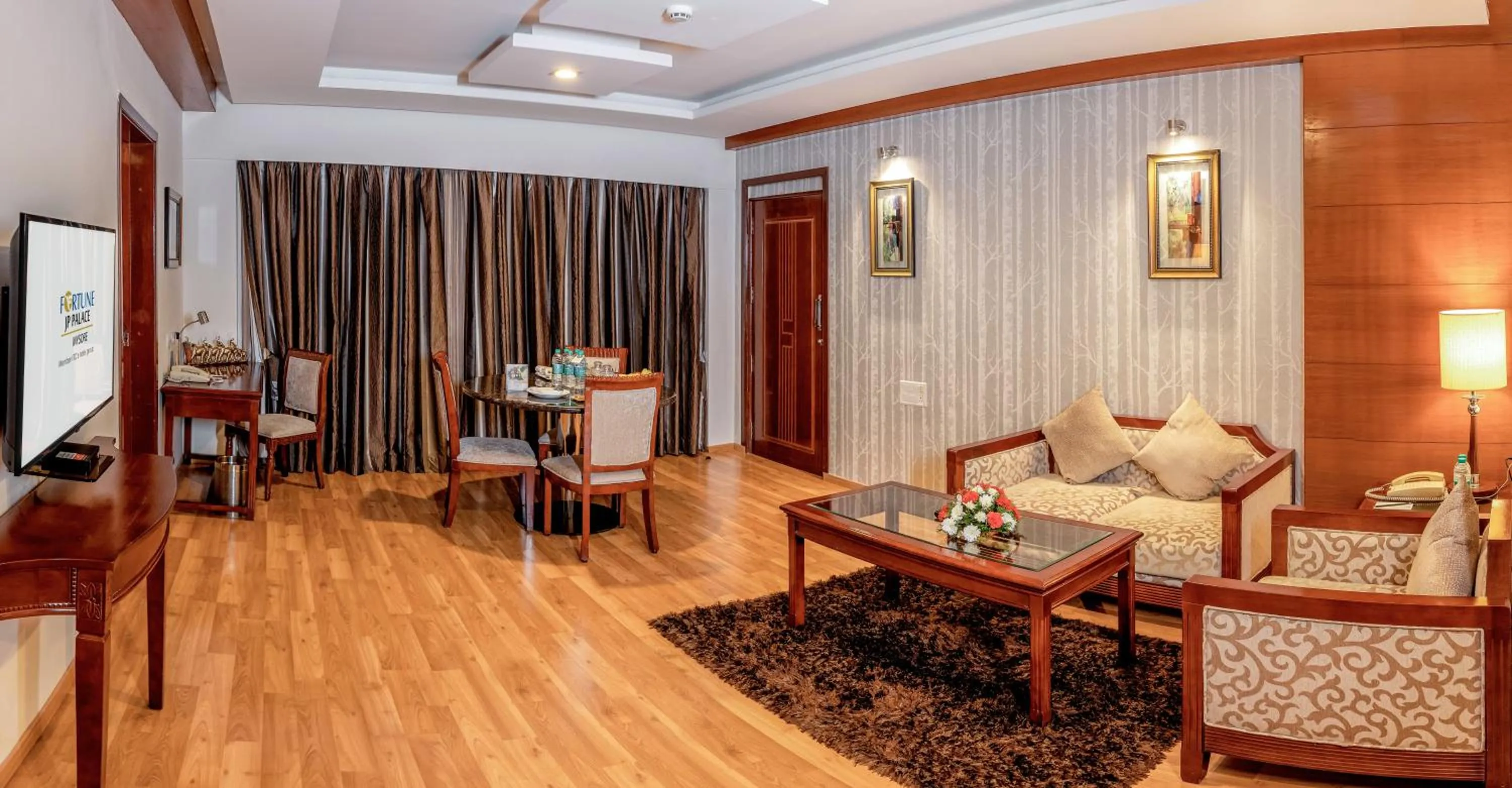 Living room in Fortune JP Palace, Mysore - Member ITC Hotels' Group