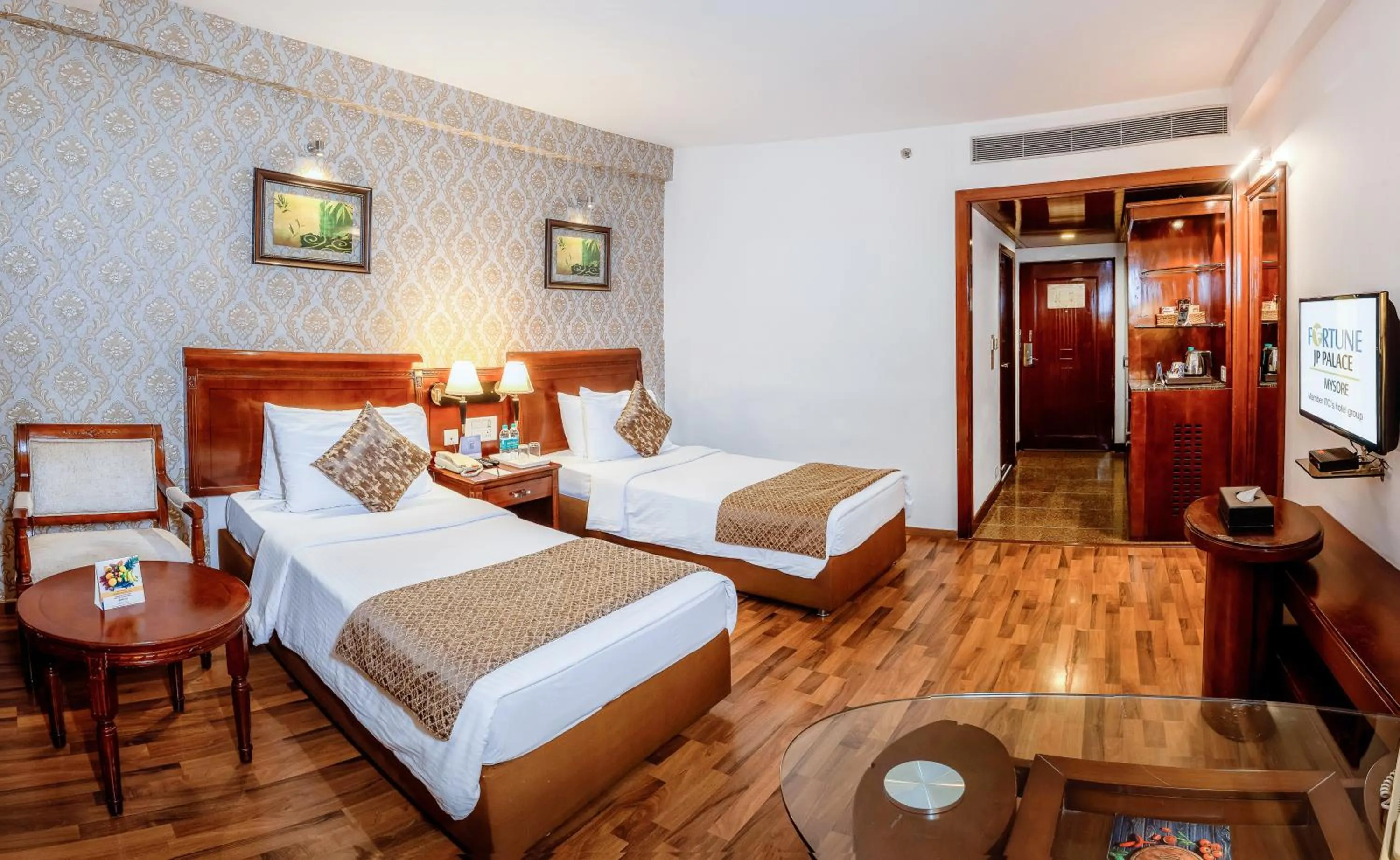 Bed in Fortune JP Palace, Mysore - Member ITC Hotels' Group