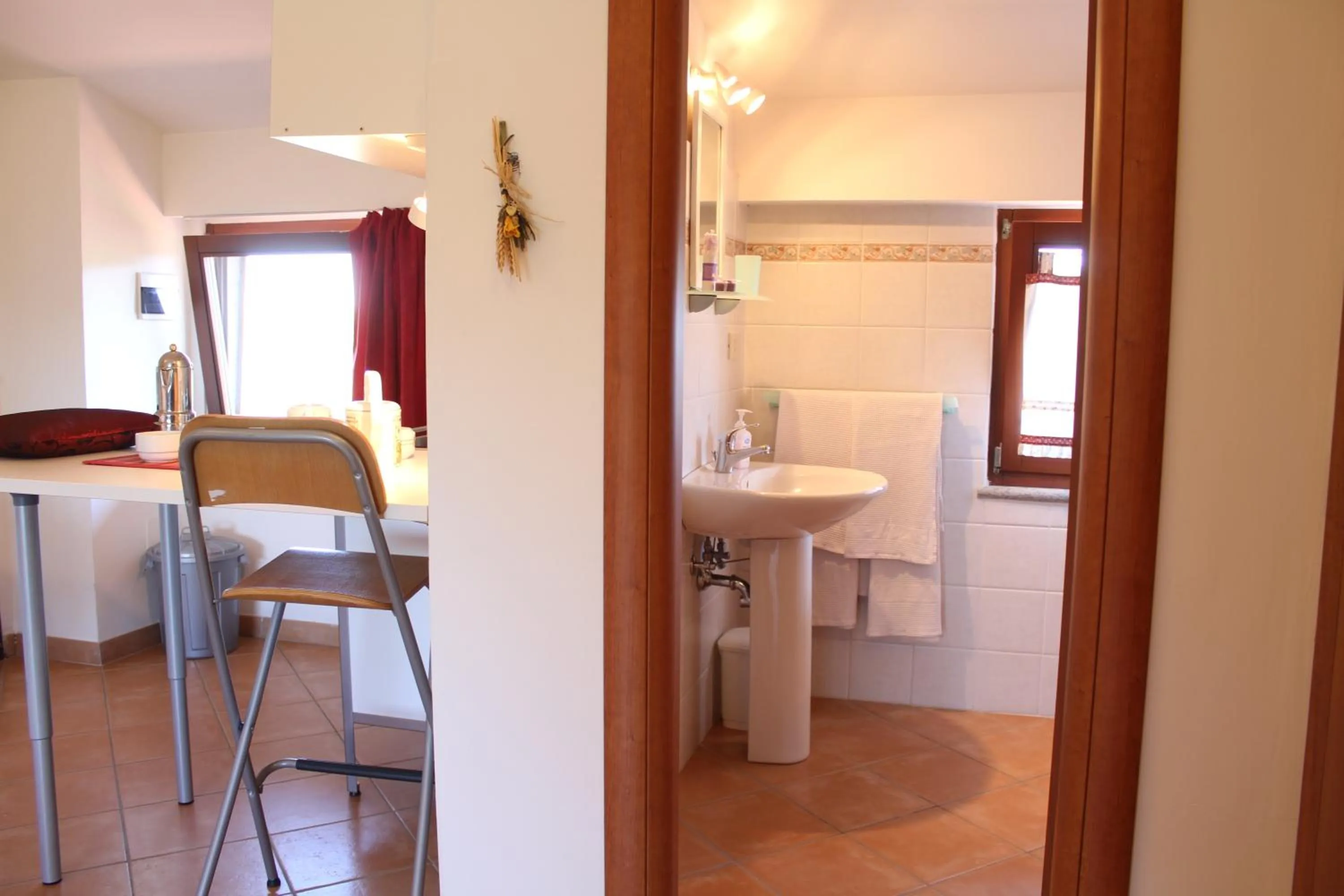 Bathroom in Vecchio olmo