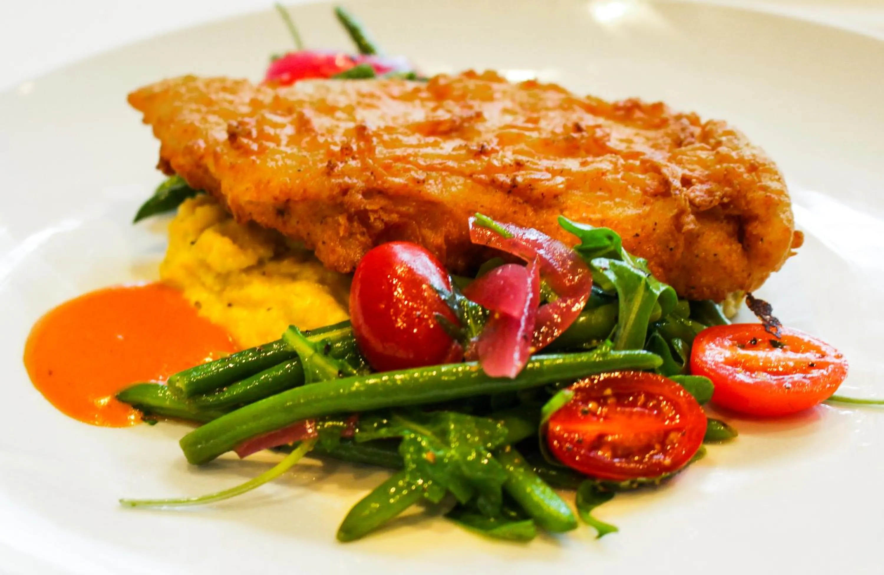 Restaurant/places to eat in General Morgan Inn