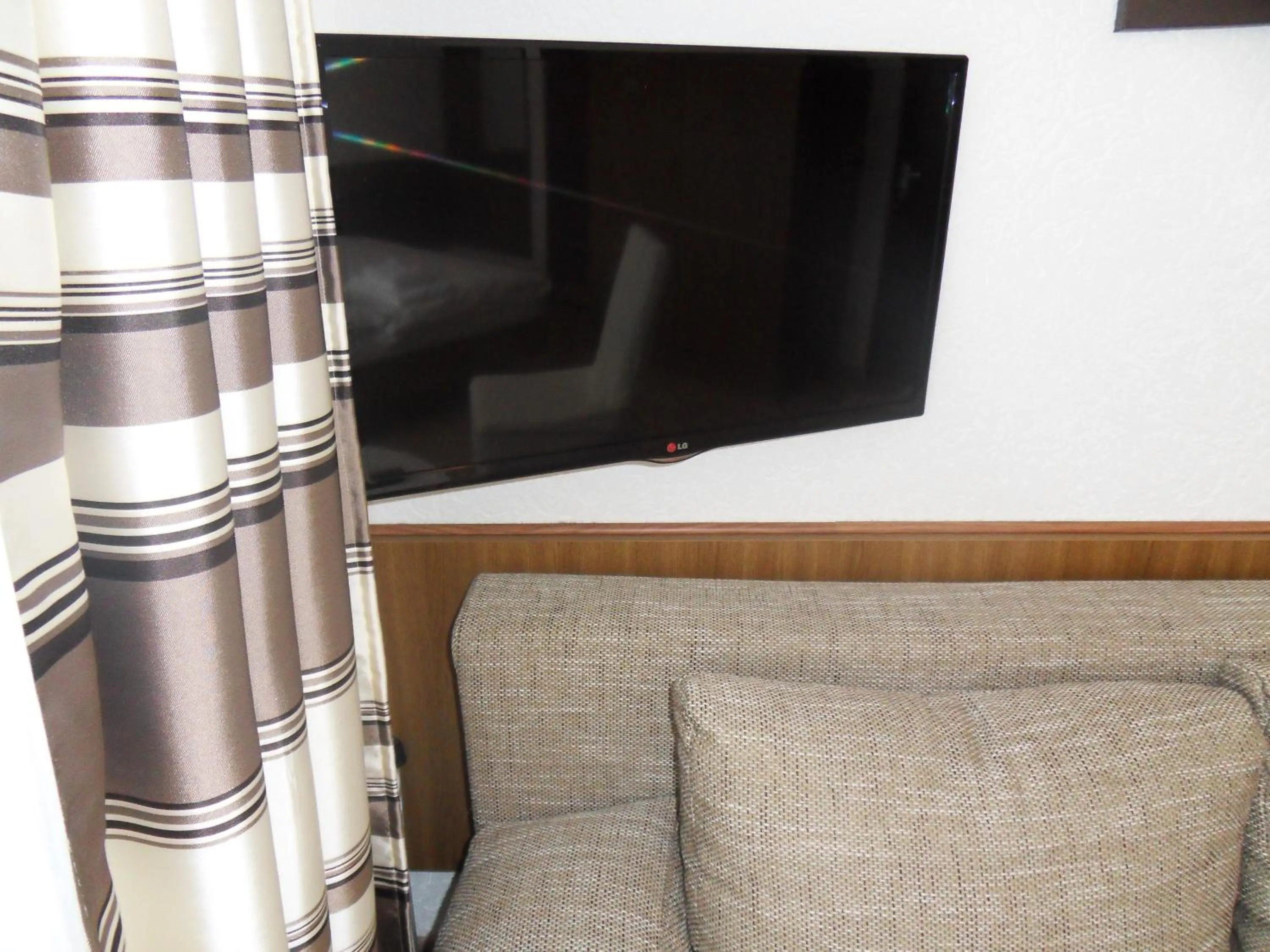 TV and multimedia in Hotel Linnert